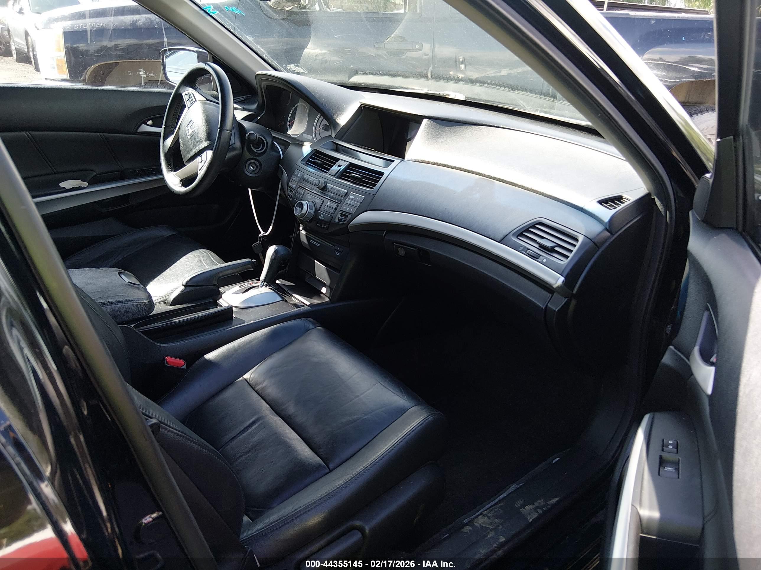 HONDA ACCORD image 5