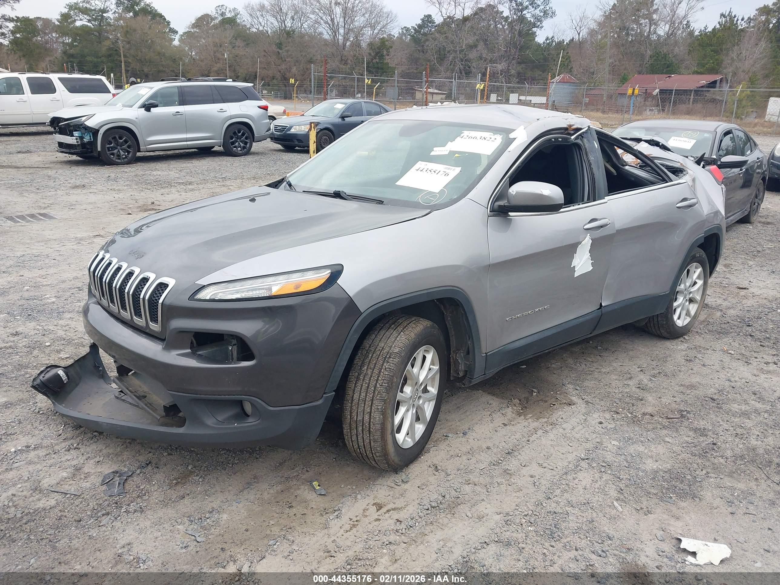 JEEP CHEROKEE image 2