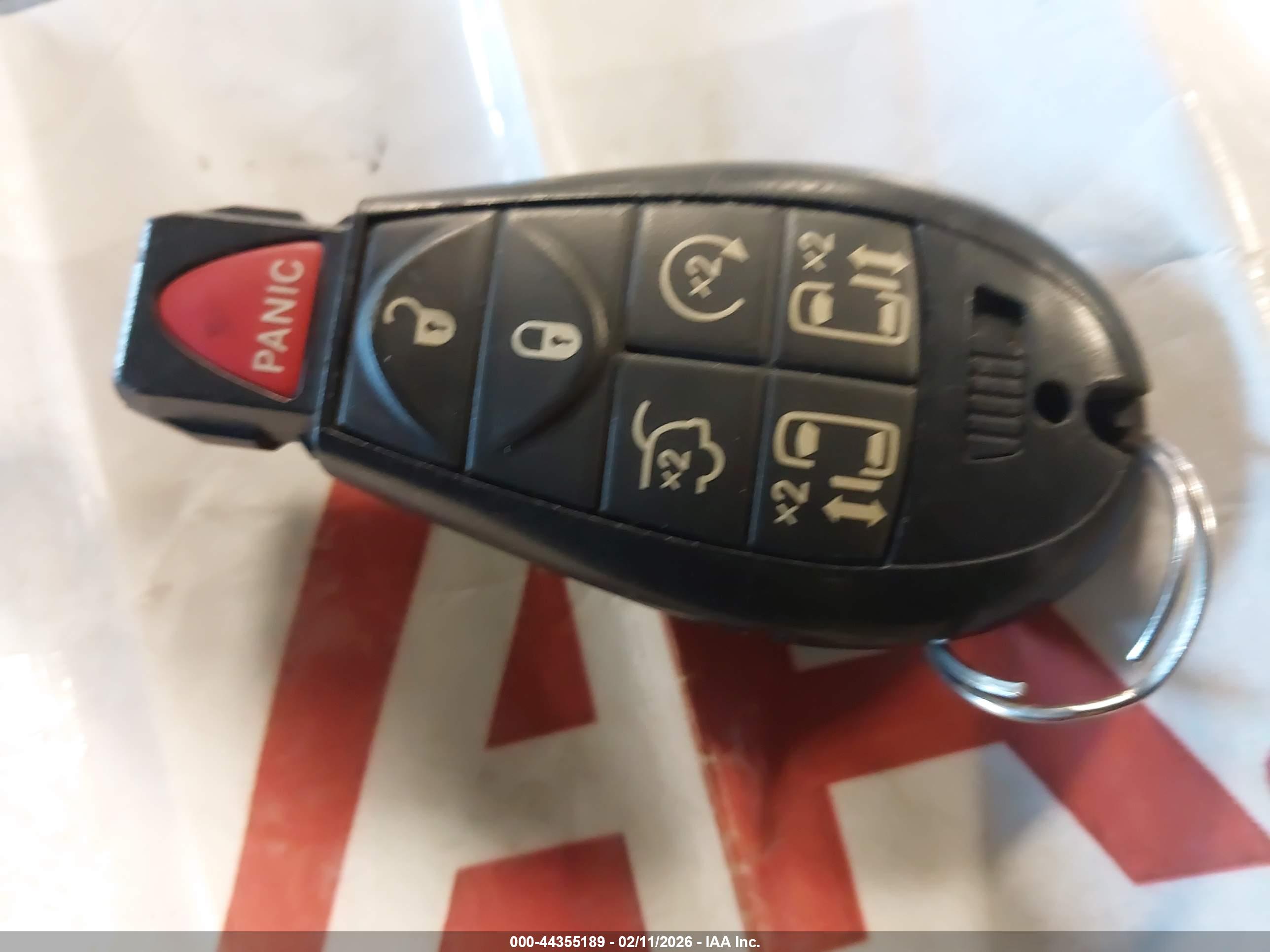 CHRYSLER TOWN image 11