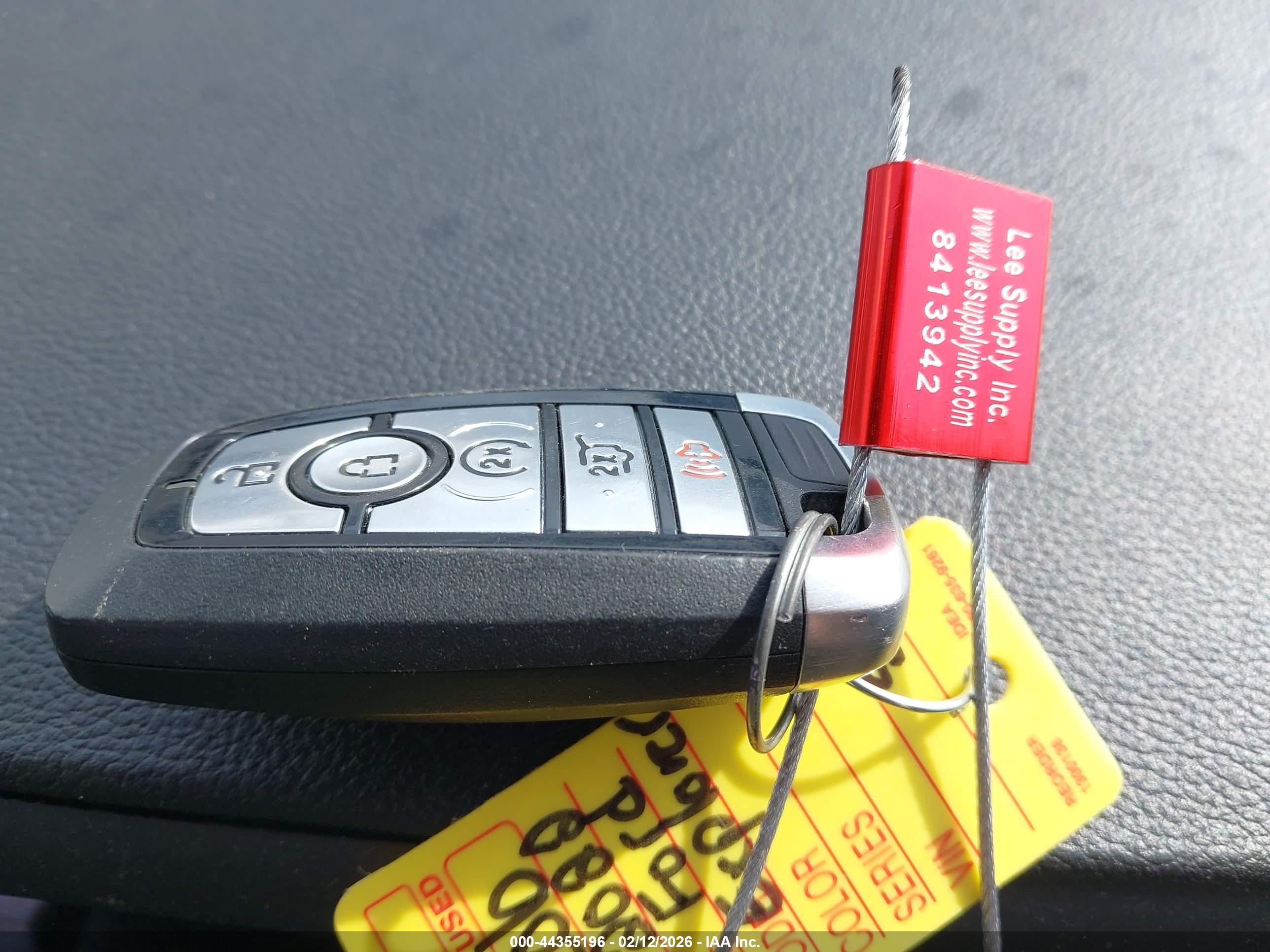 FORD EXPLORER image 11