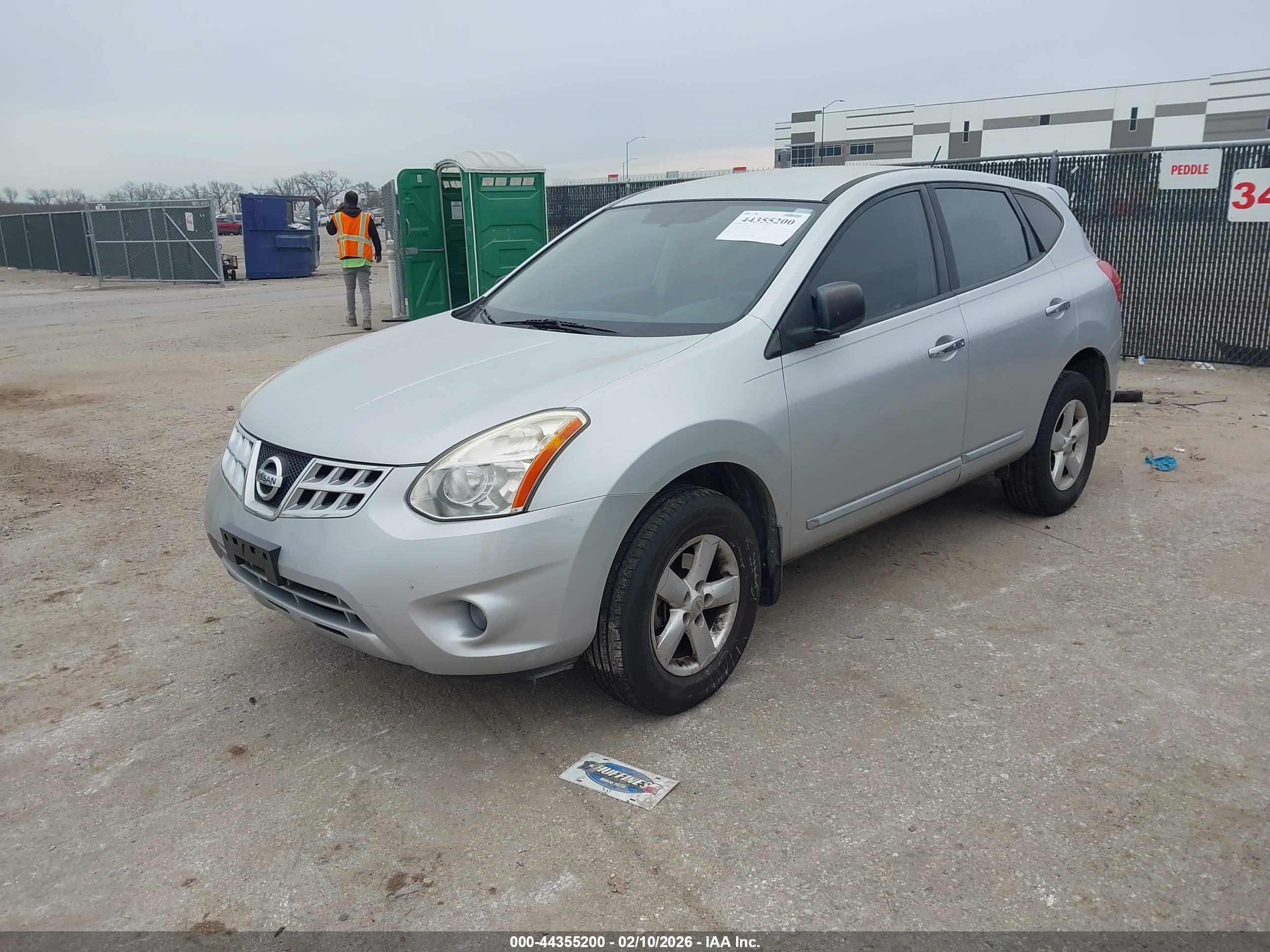 NISSAN ROGUE image 2