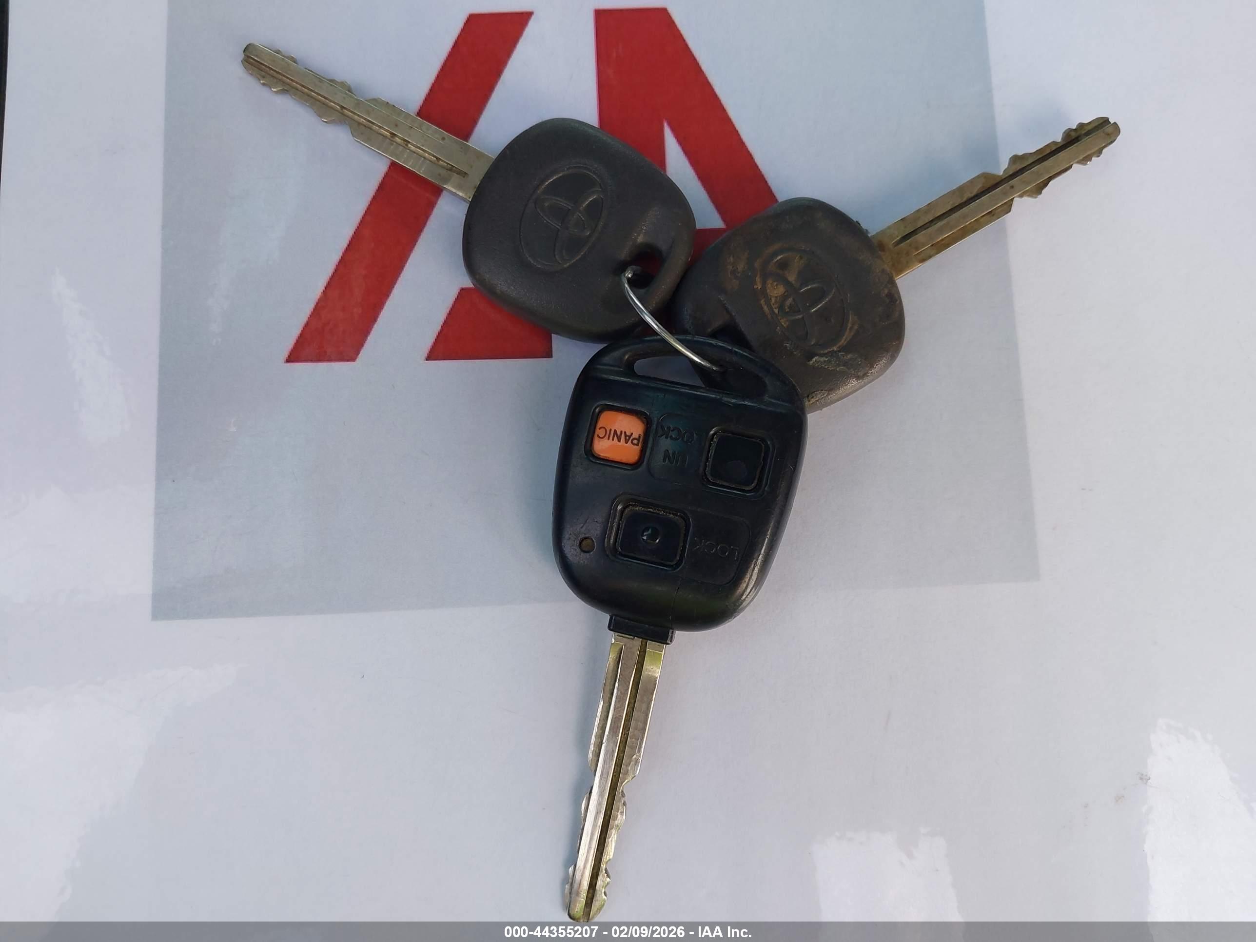 TOYOTA LAND image 11