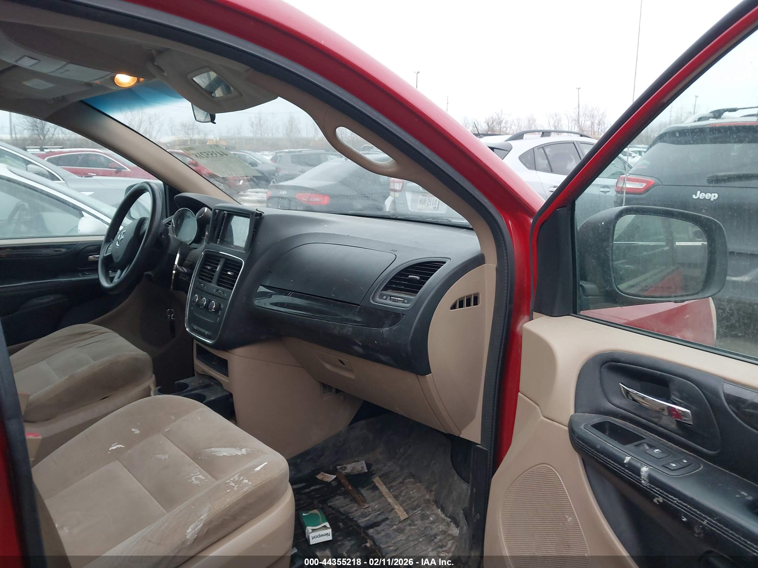 DODGE GRAND image 5