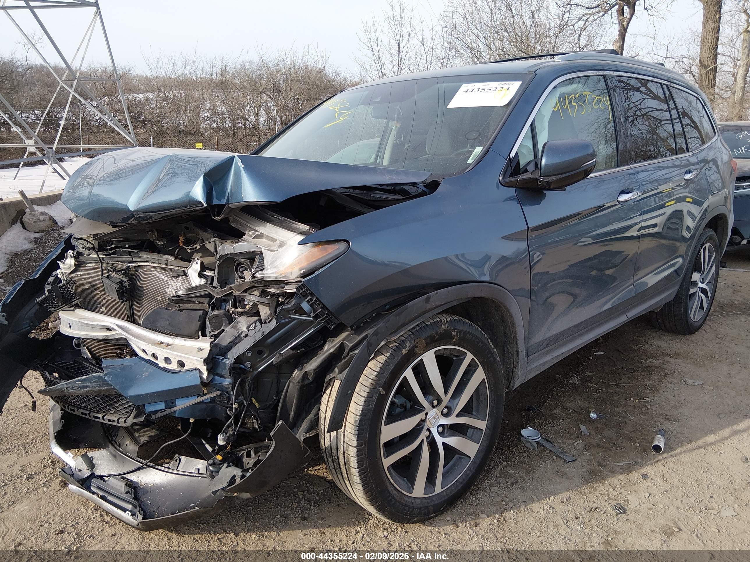 HONDA PILOT image 6