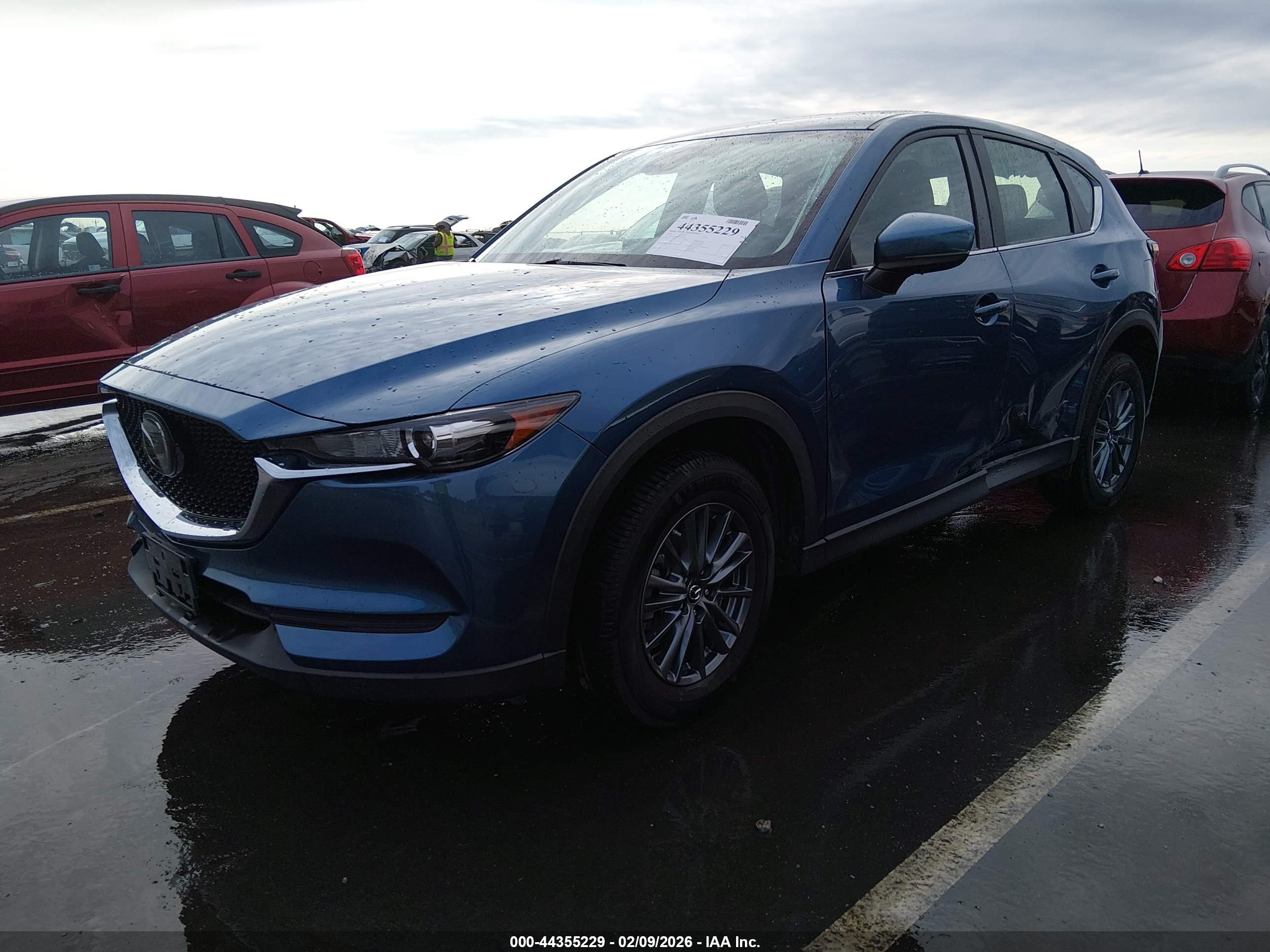 MAZDA CX-5 image 2