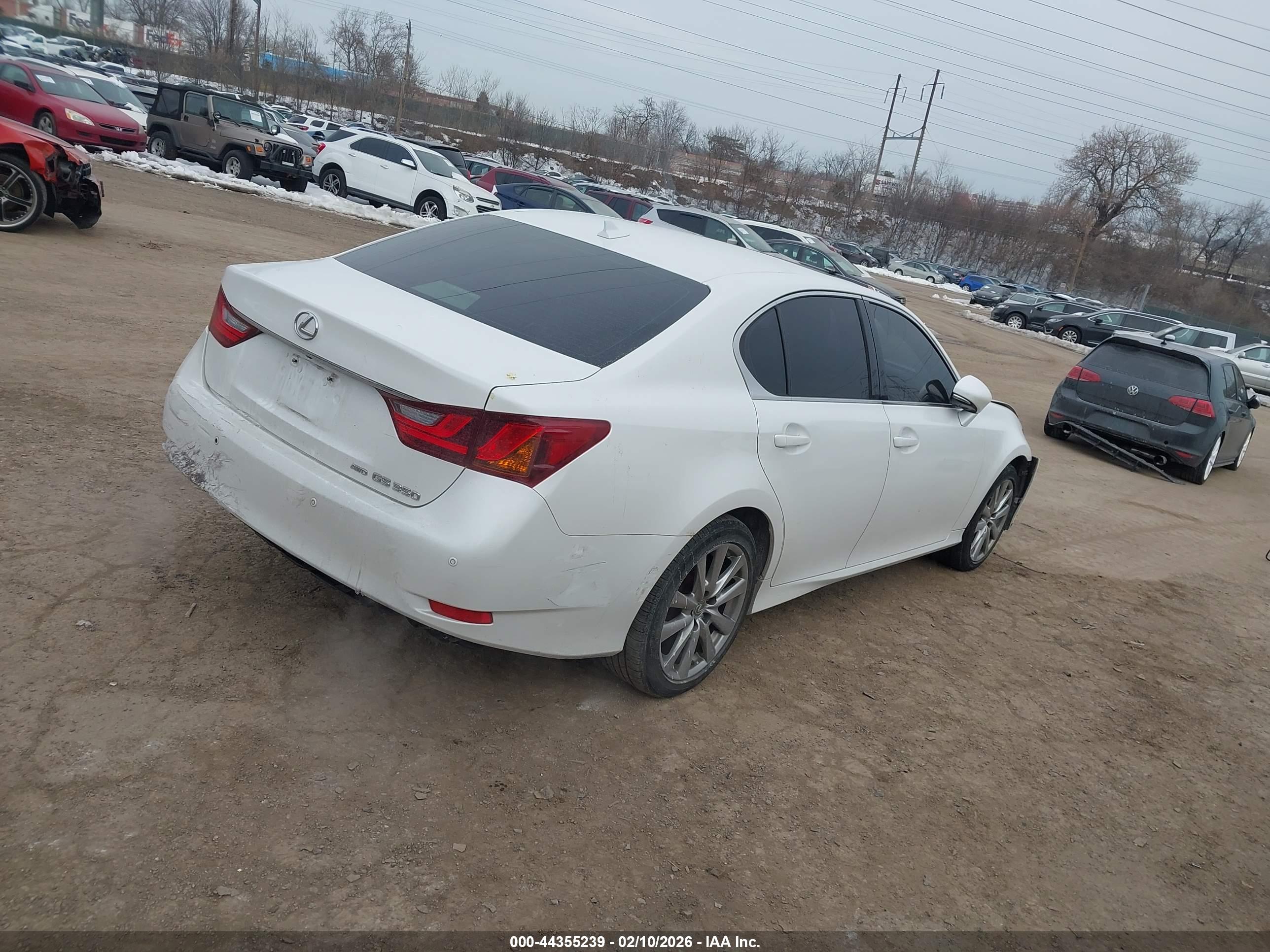 LEXUS GS image 4