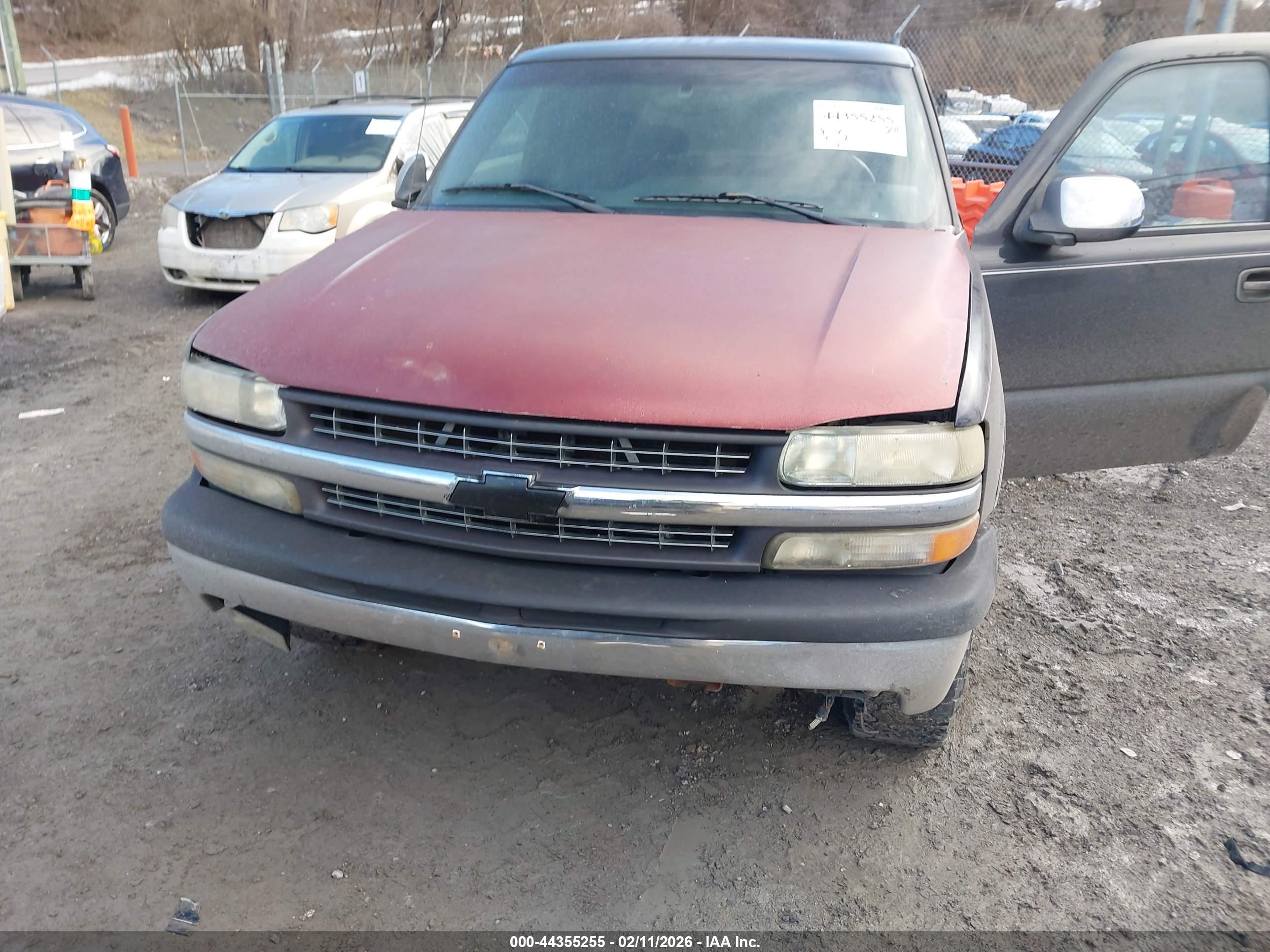 CHEVROLET SILVERADO image 6