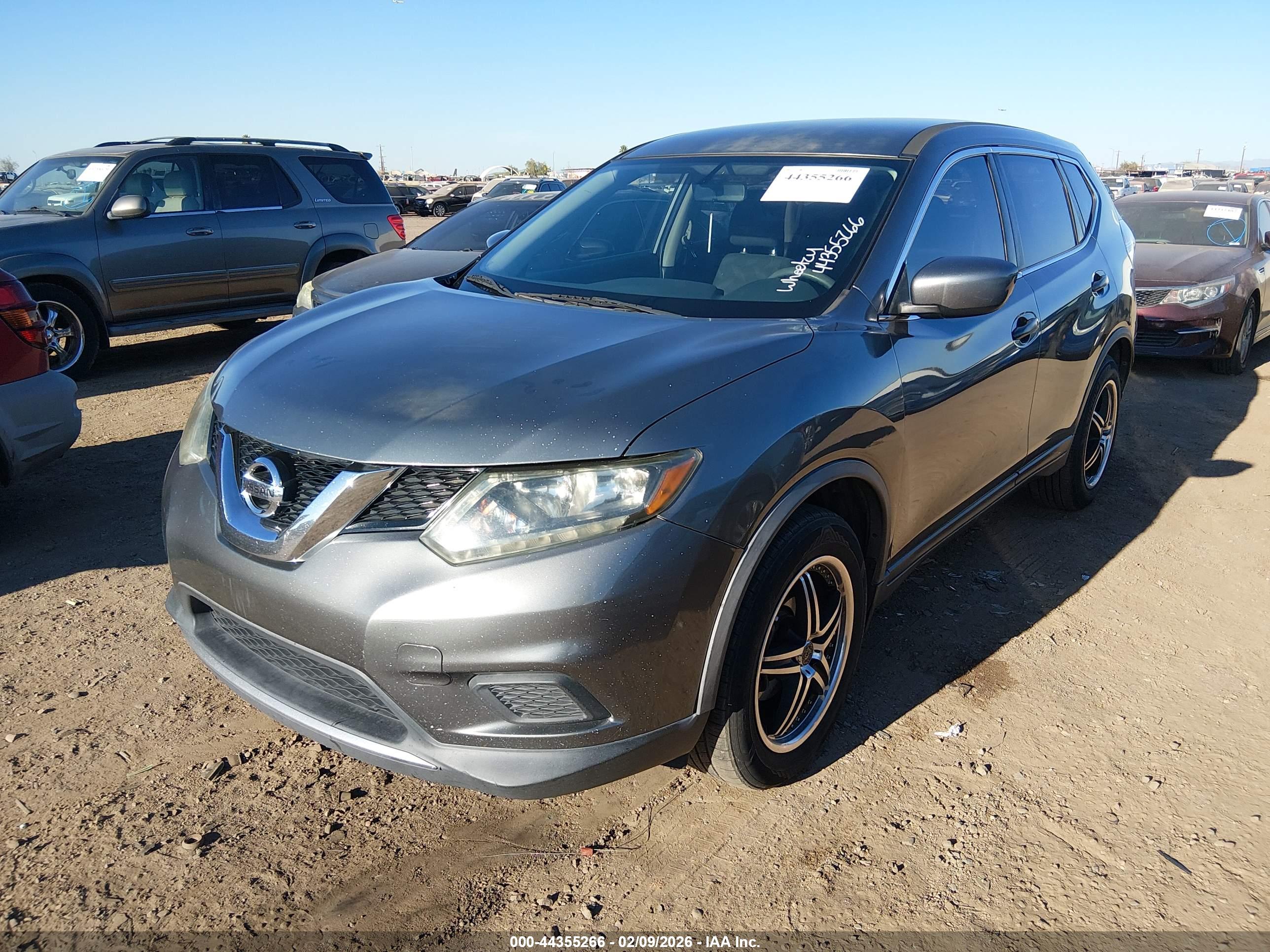 NISSAN ROGUE image 6