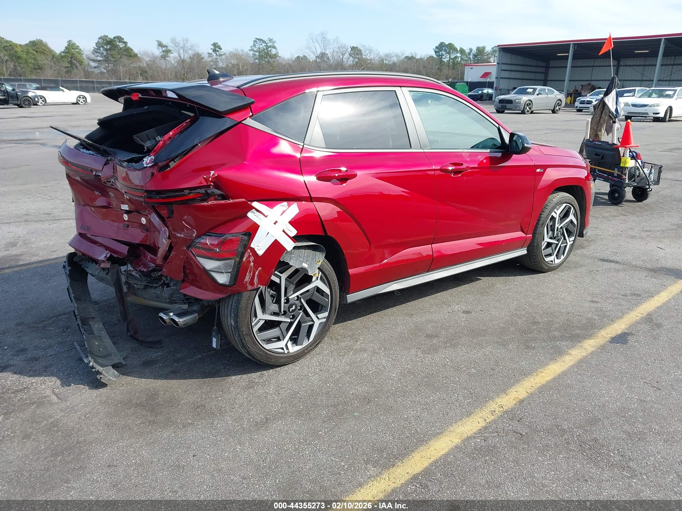 HYUNDAI KONA image 4