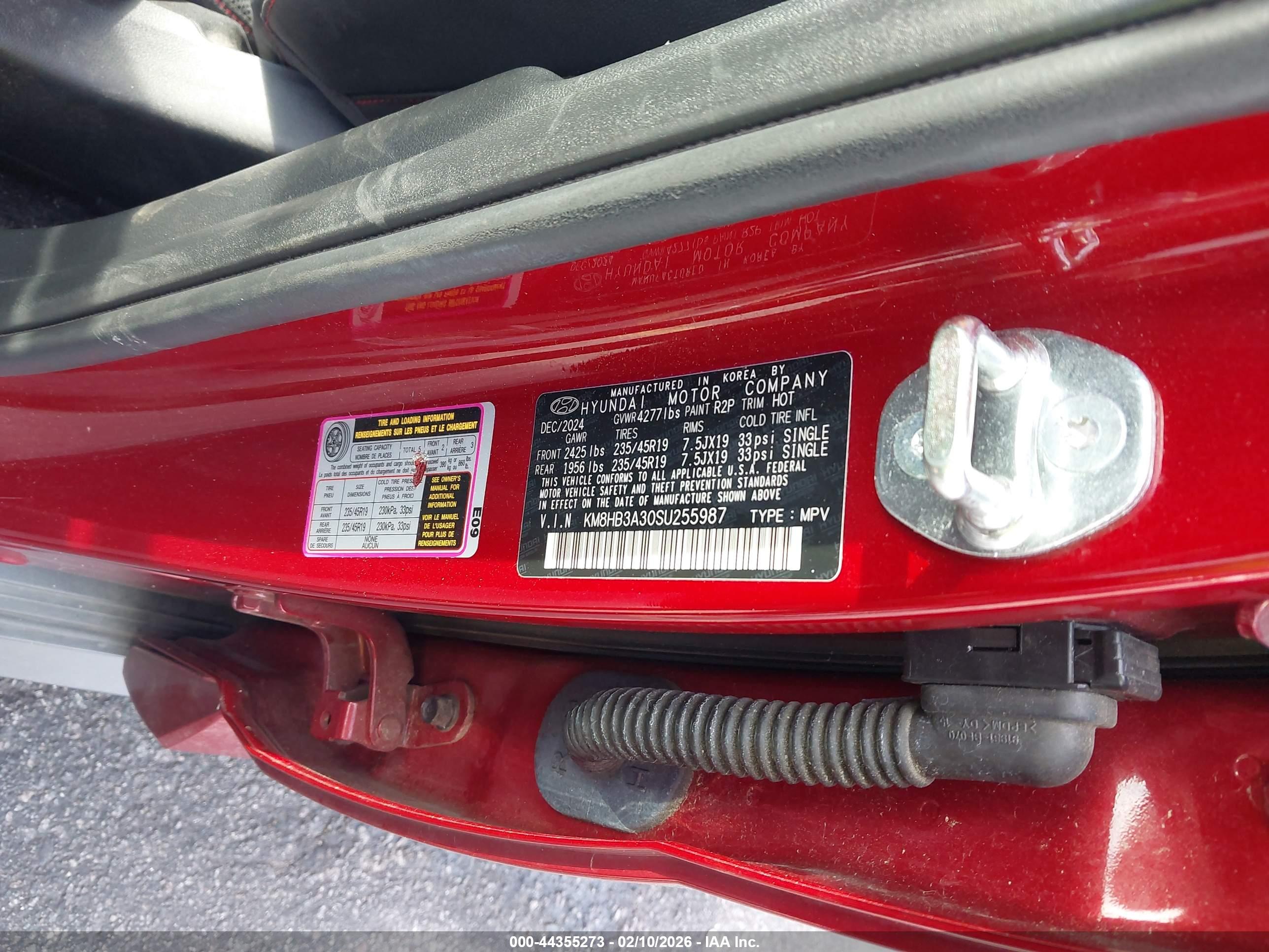 HYUNDAI KONA image 9