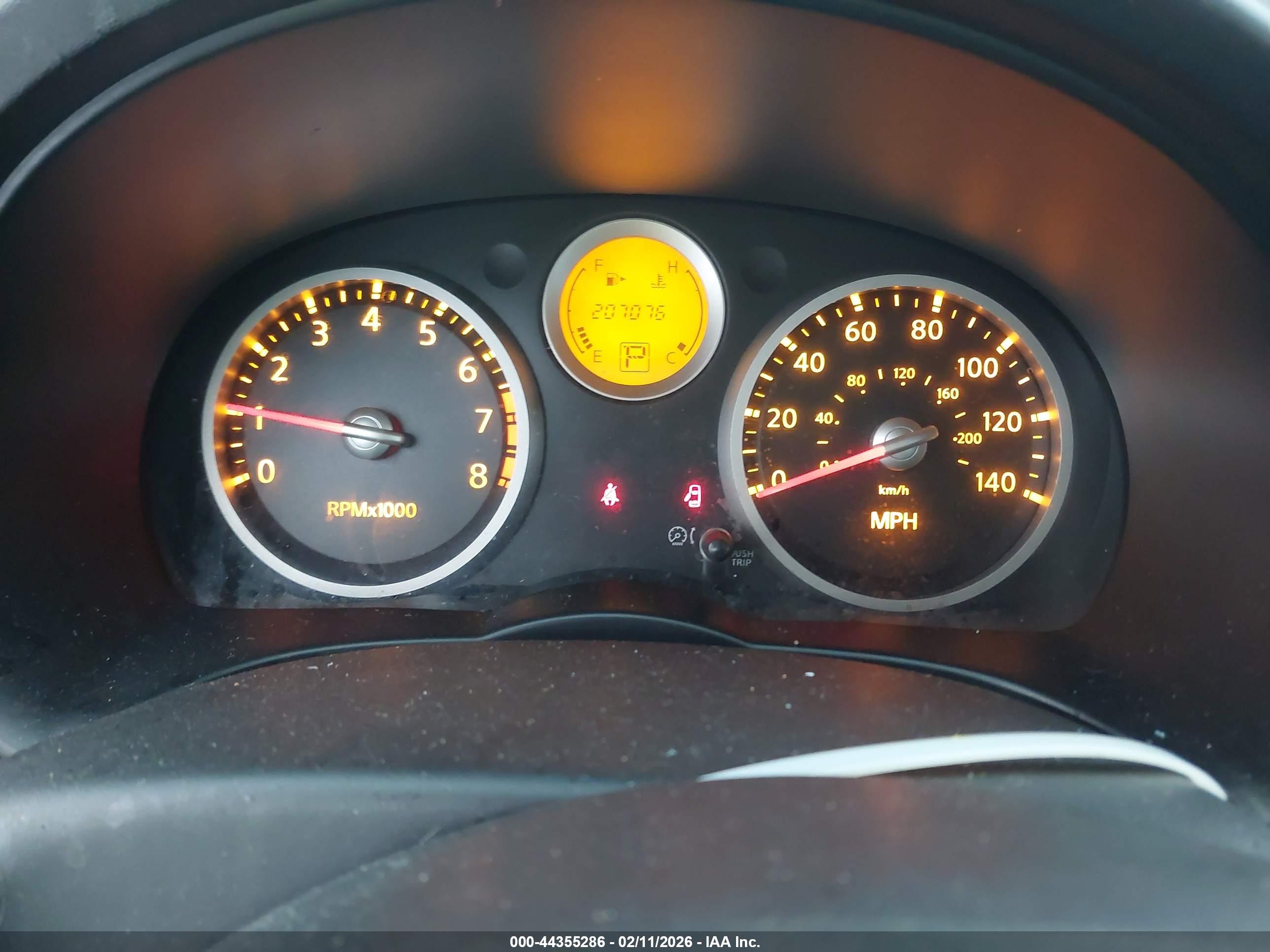 NISSAN SENTRA image 7