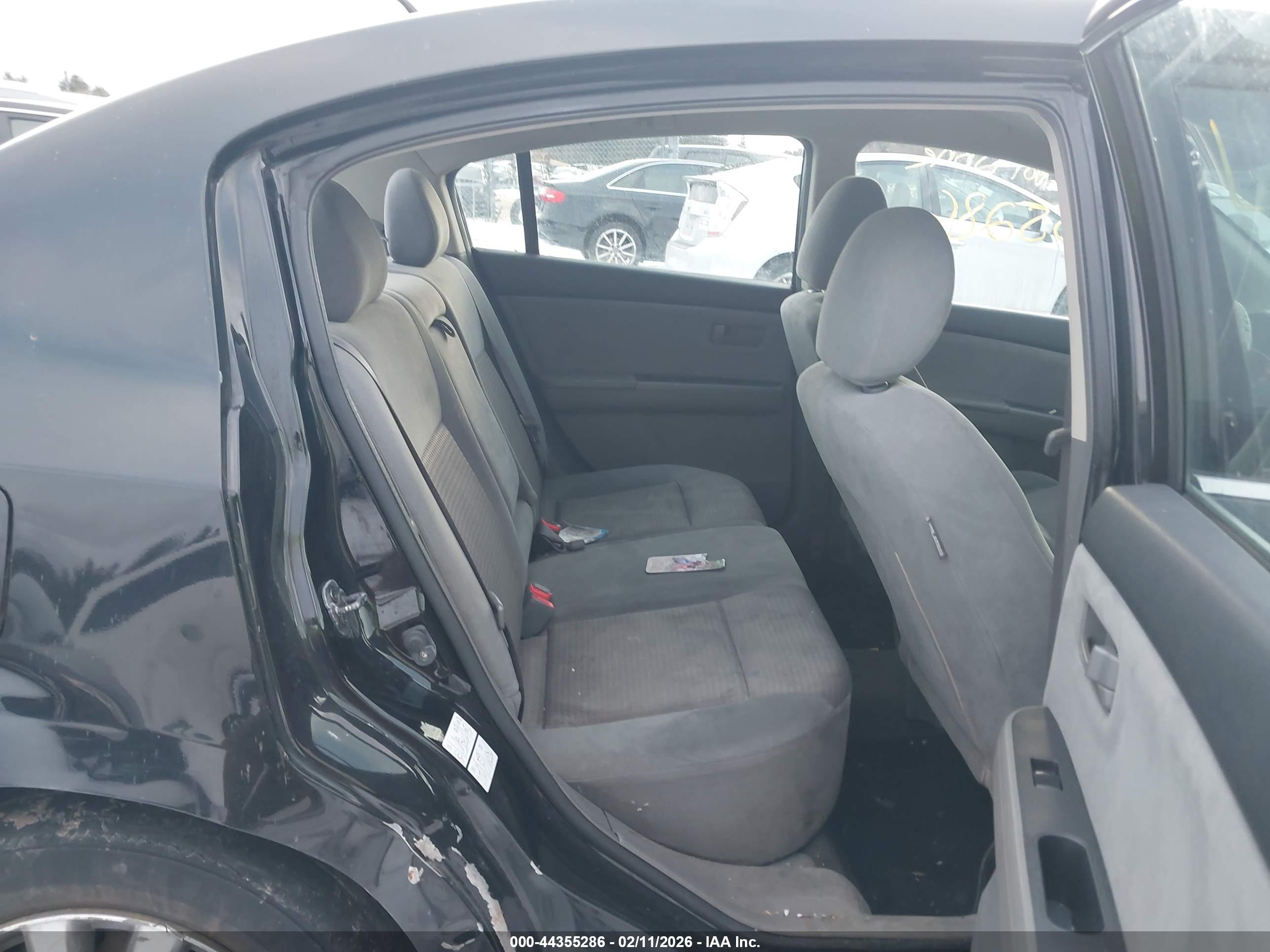 NISSAN SENTRA image 8