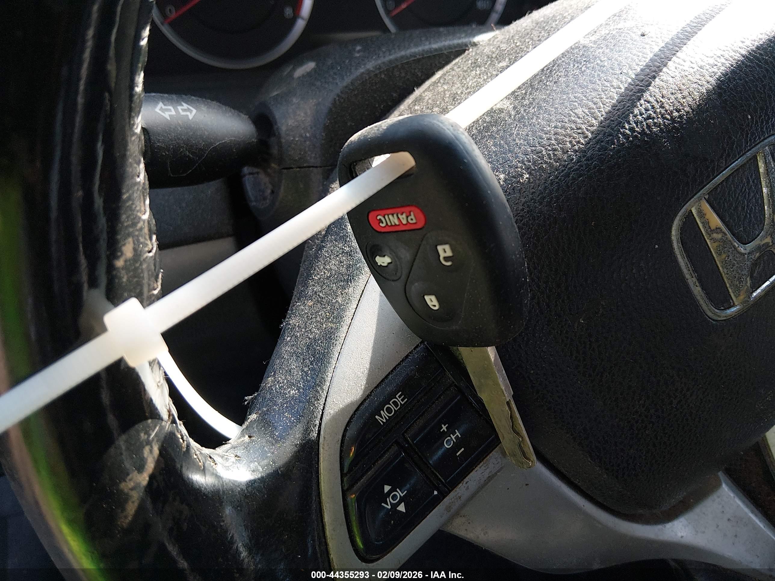 HONDA ACCORD image 11
