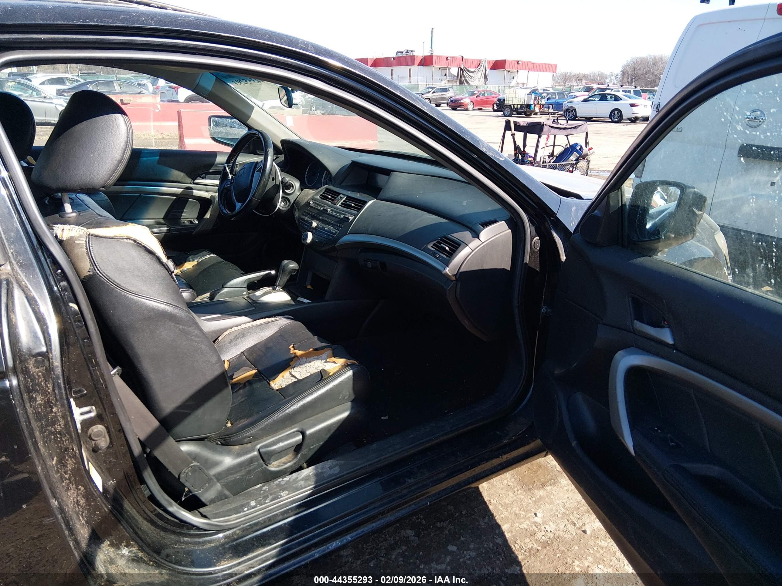 HONDA ACCORD image 5