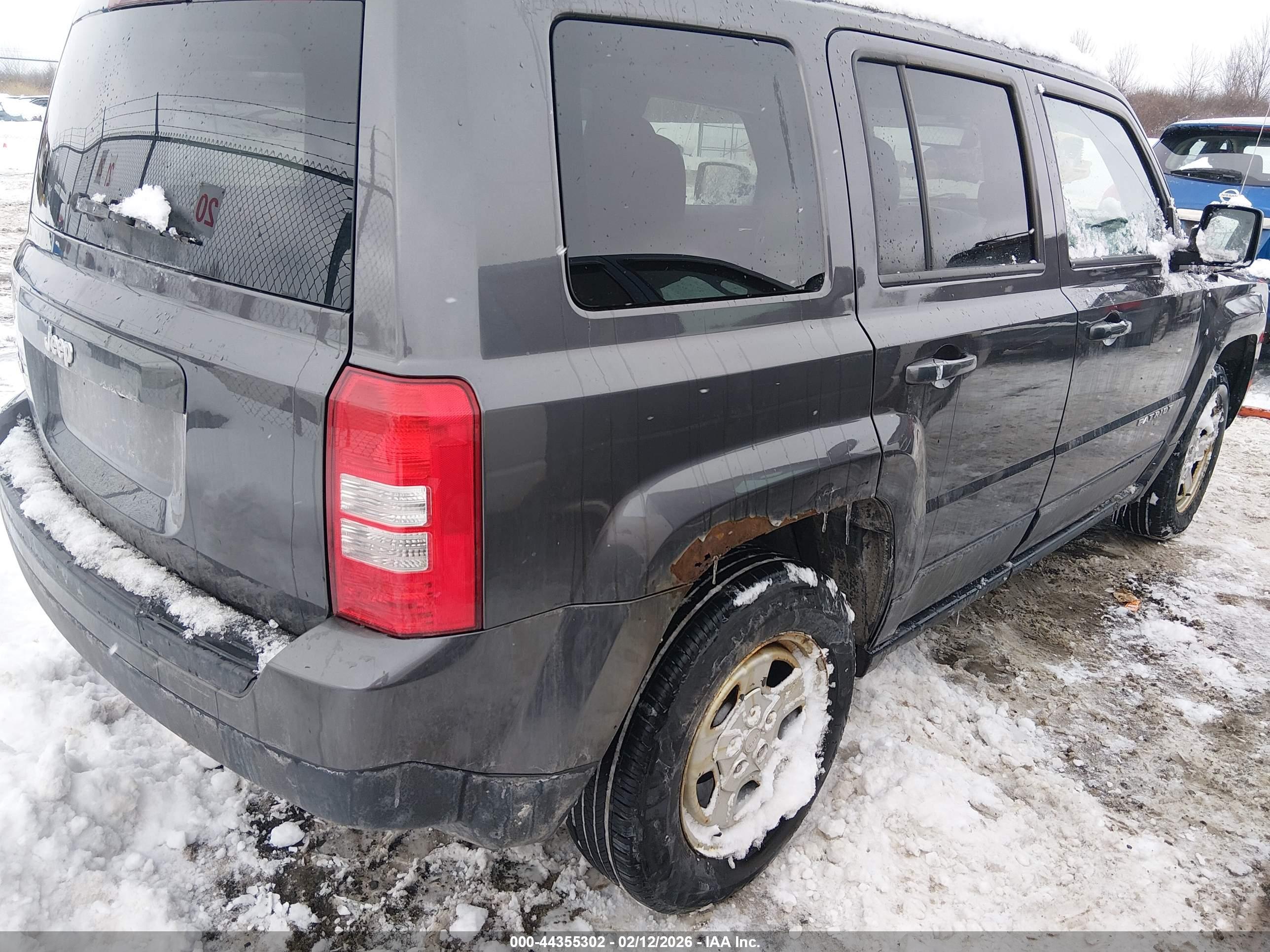 JEEP PATRIOT image 4