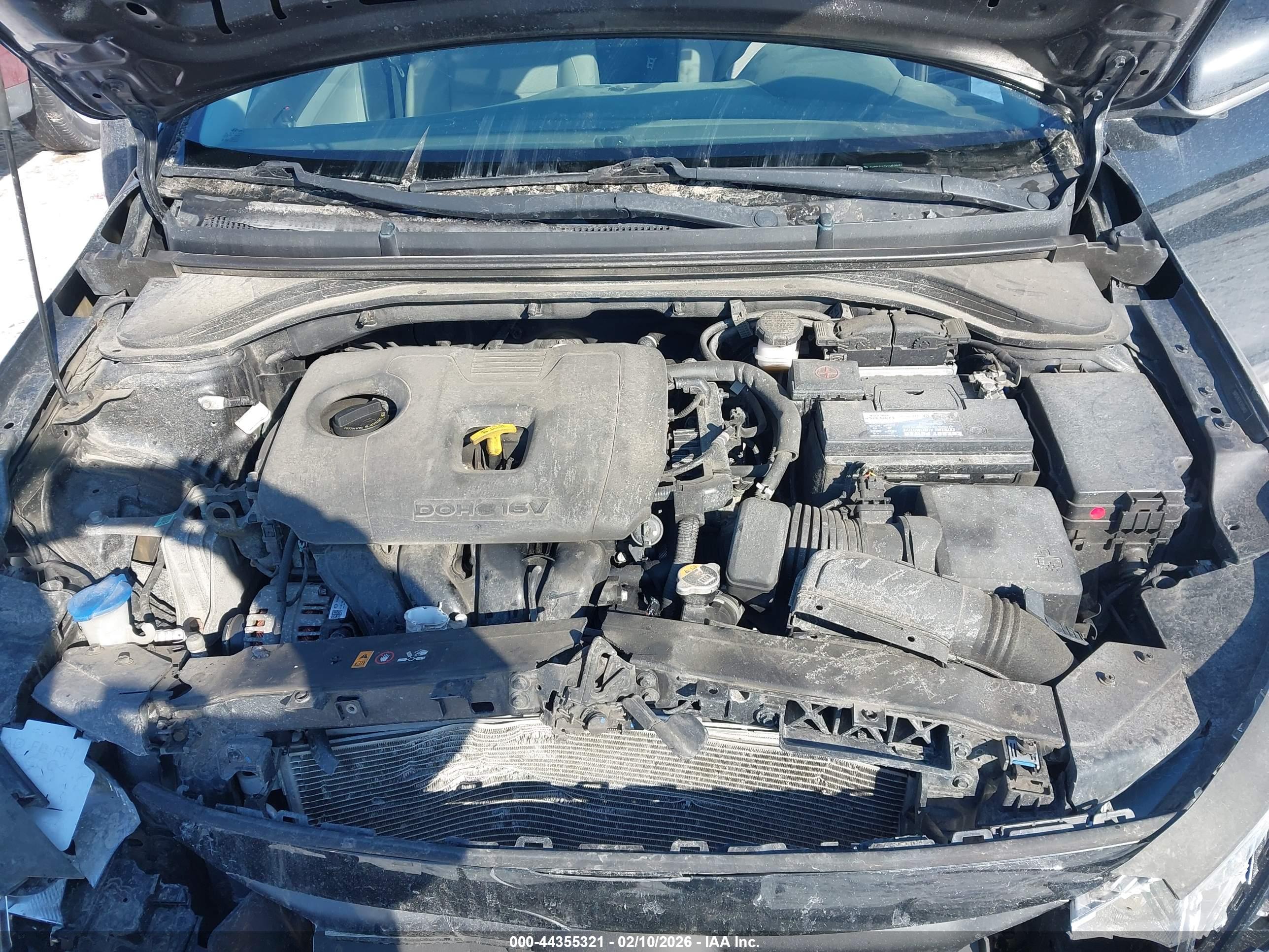 HYUNDAI ELANTRA image 10