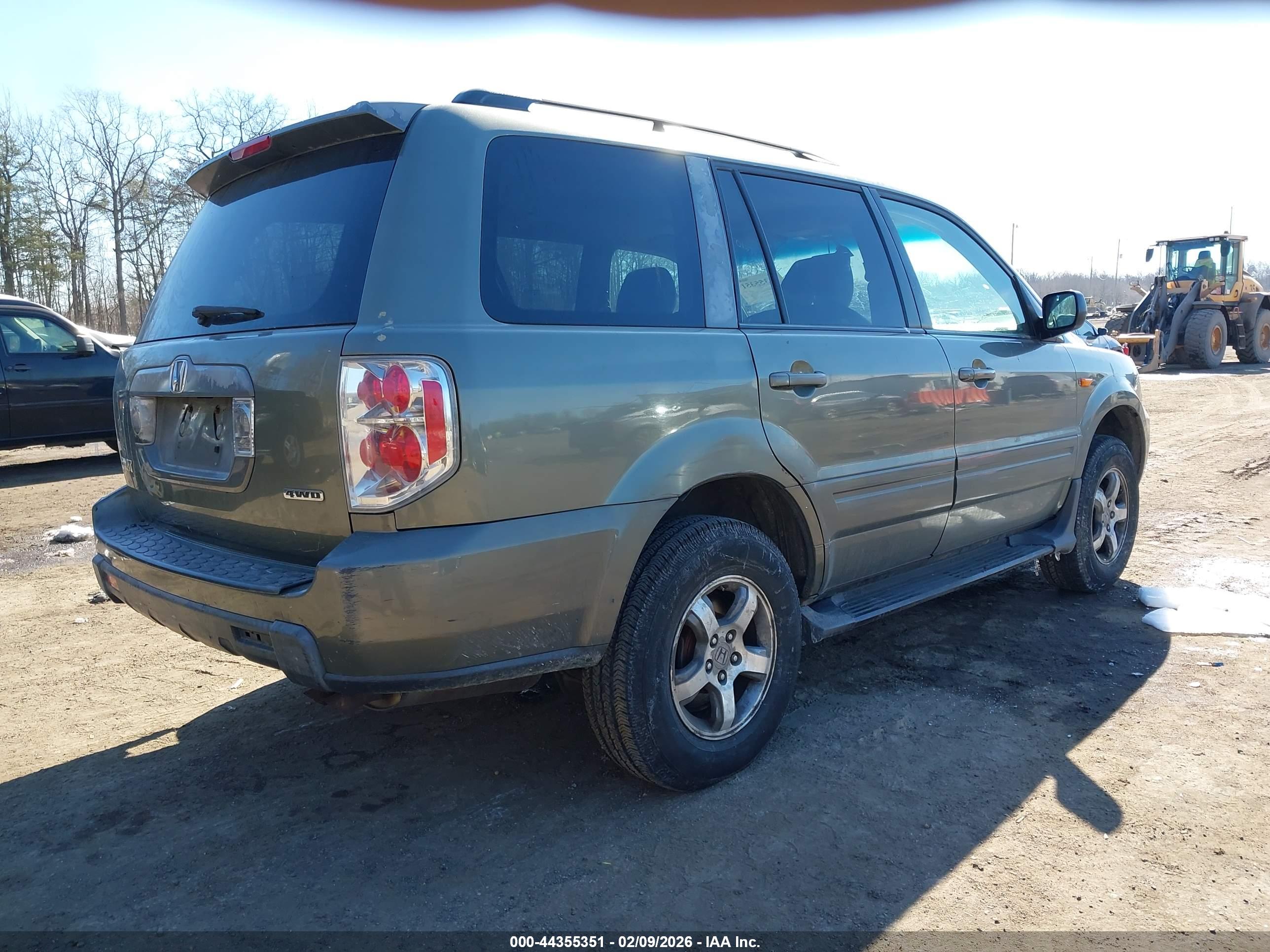 HONDA PILOT image 4