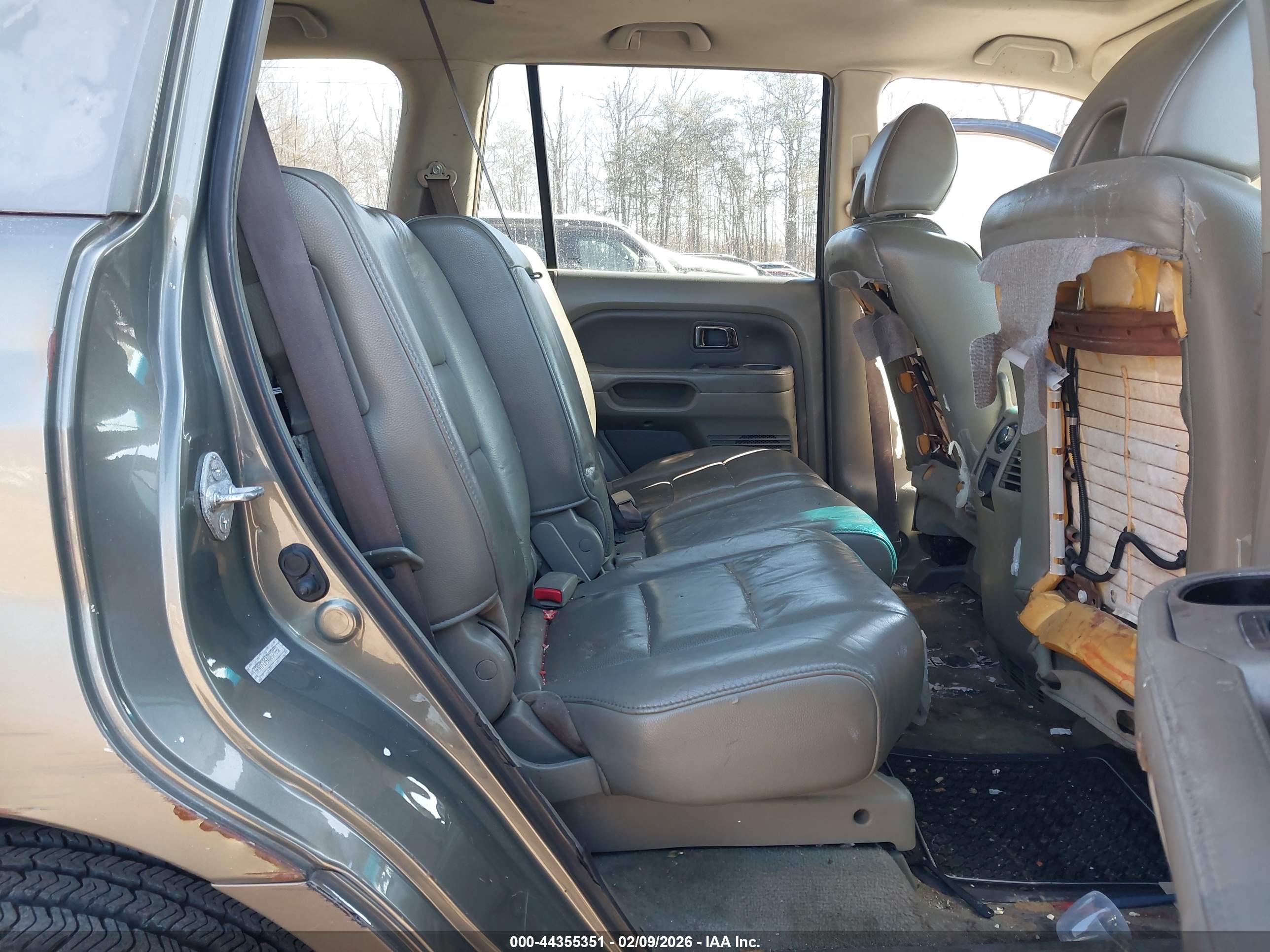 HONDA PILOT image 8