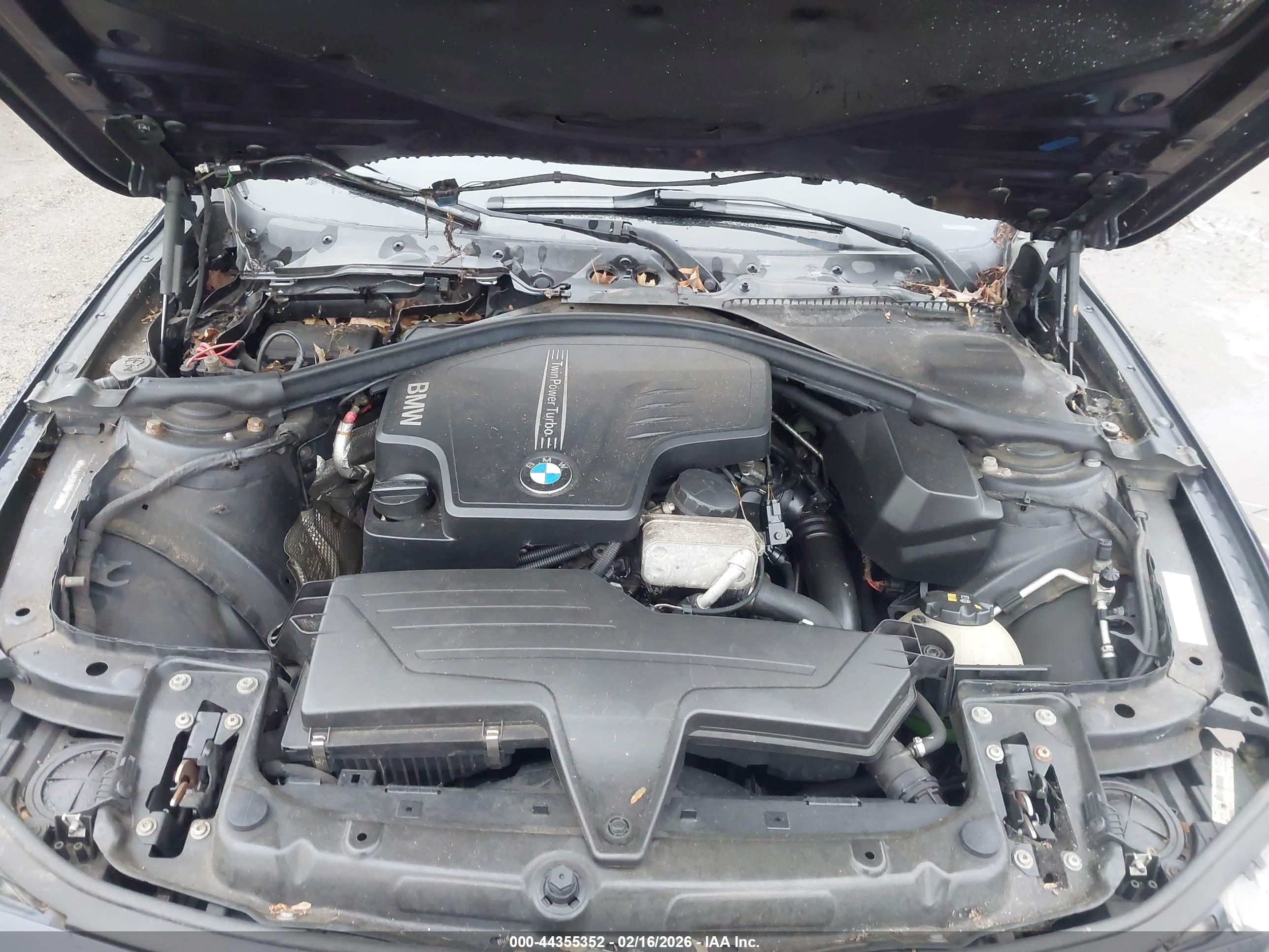 BMW 328I image 10