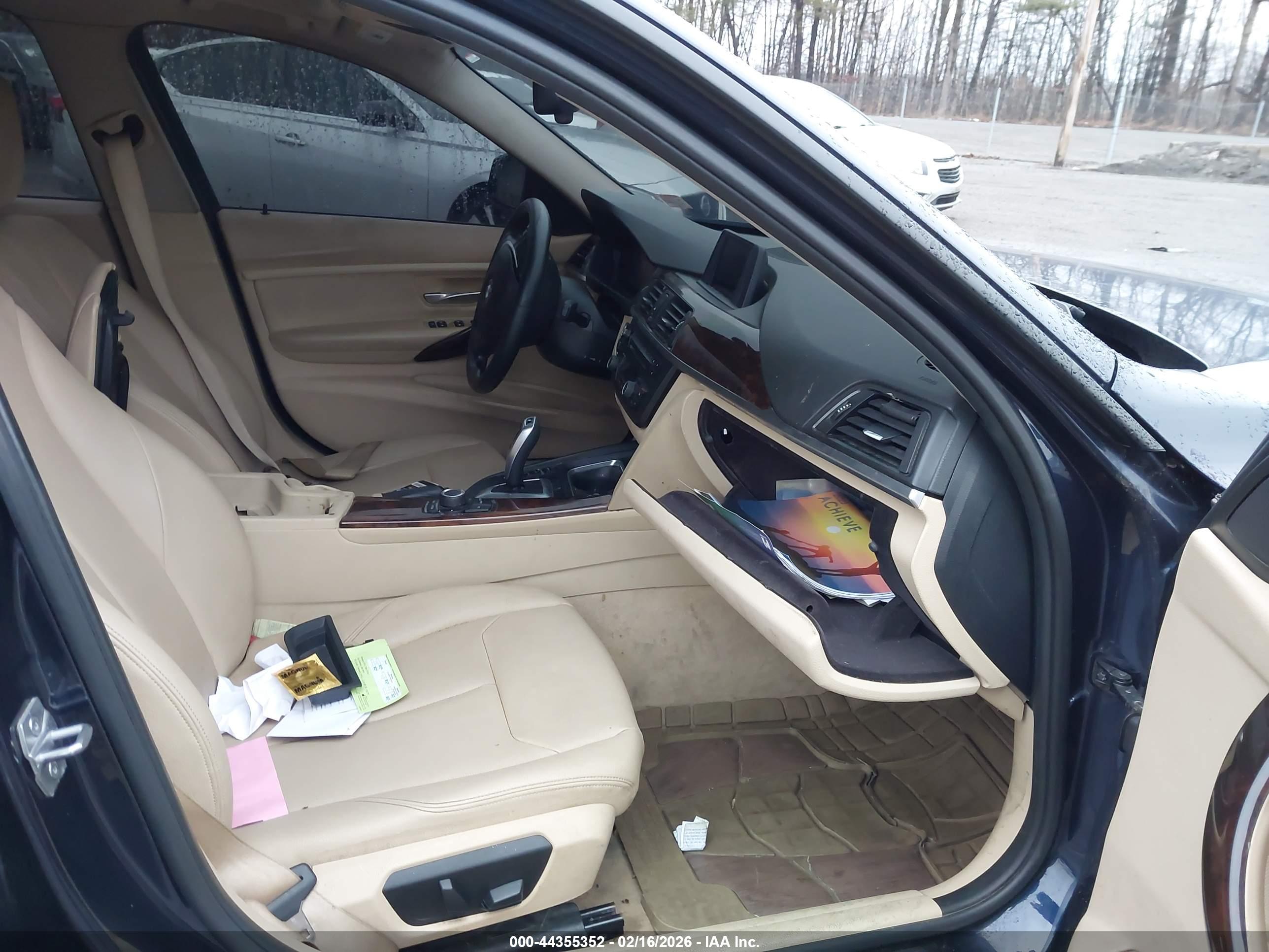 BMW 328I image 5