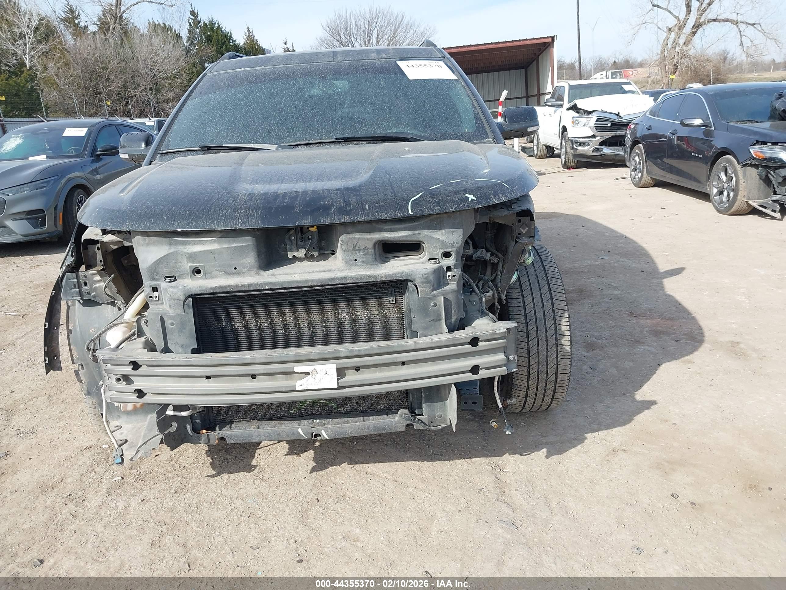 FORD EXPLORER image 6