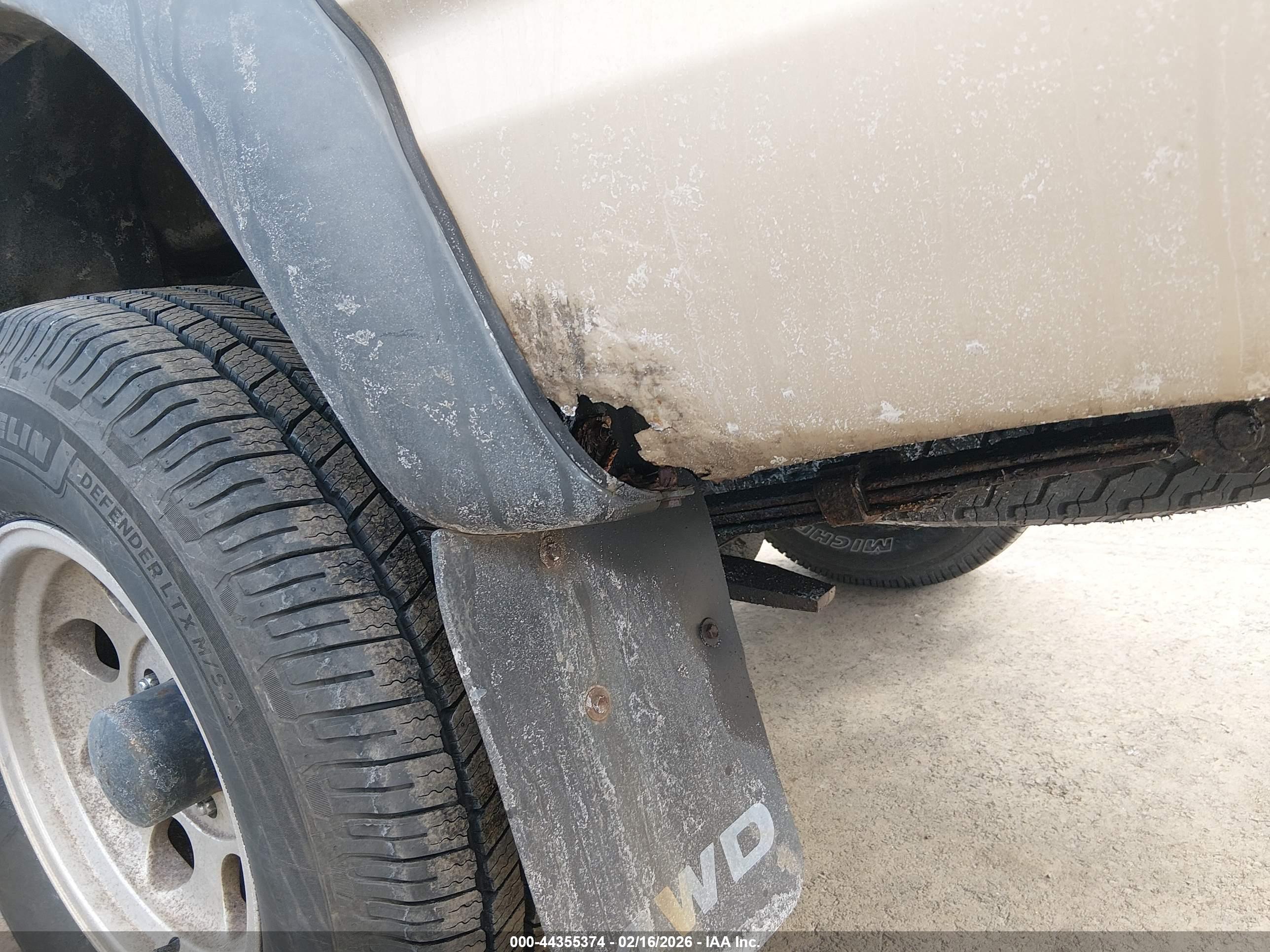TOYOTA TACOMA image 6