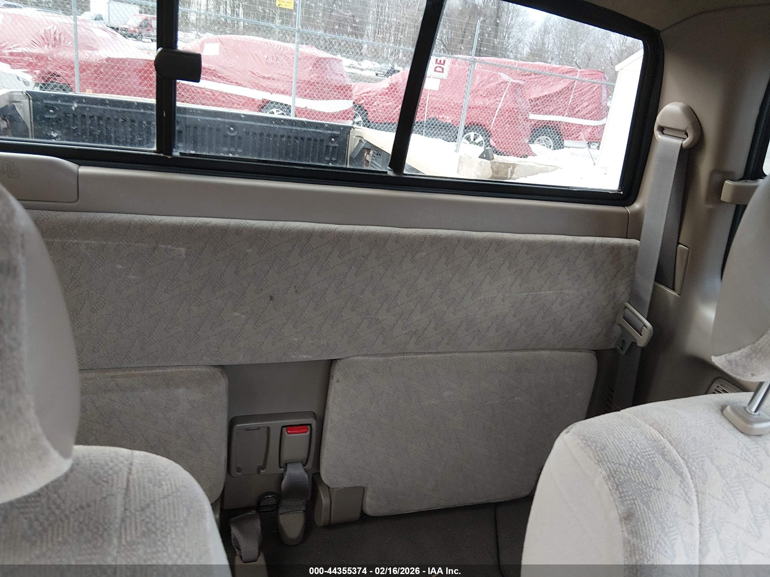 TOYOTA TACOMA image 8
