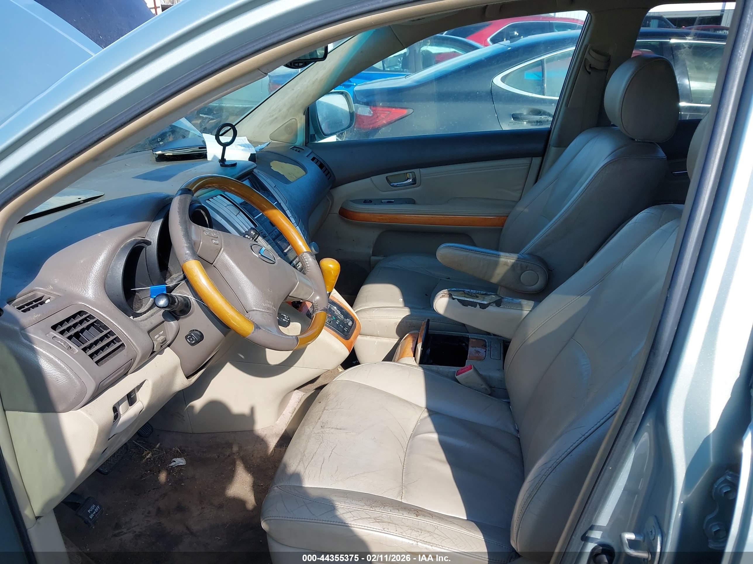 LEXUS RX image 5