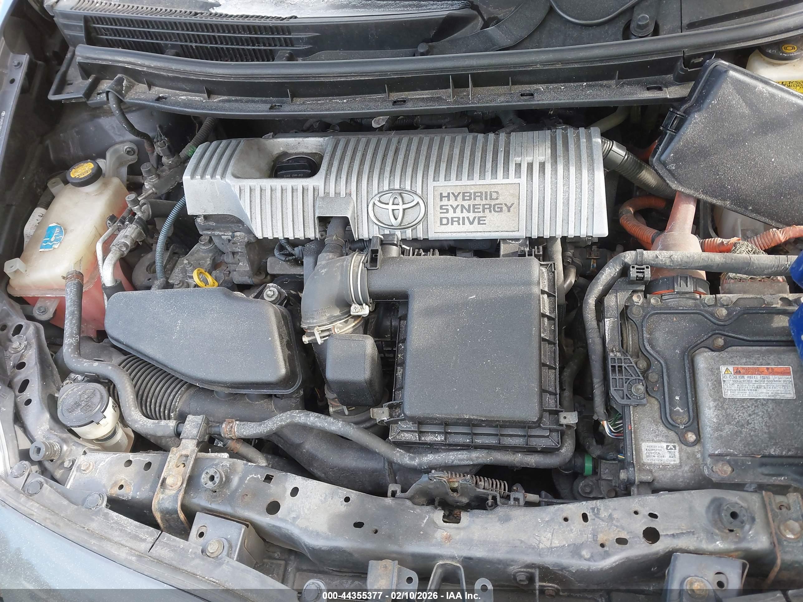 TOYOTA PRIUS image 10