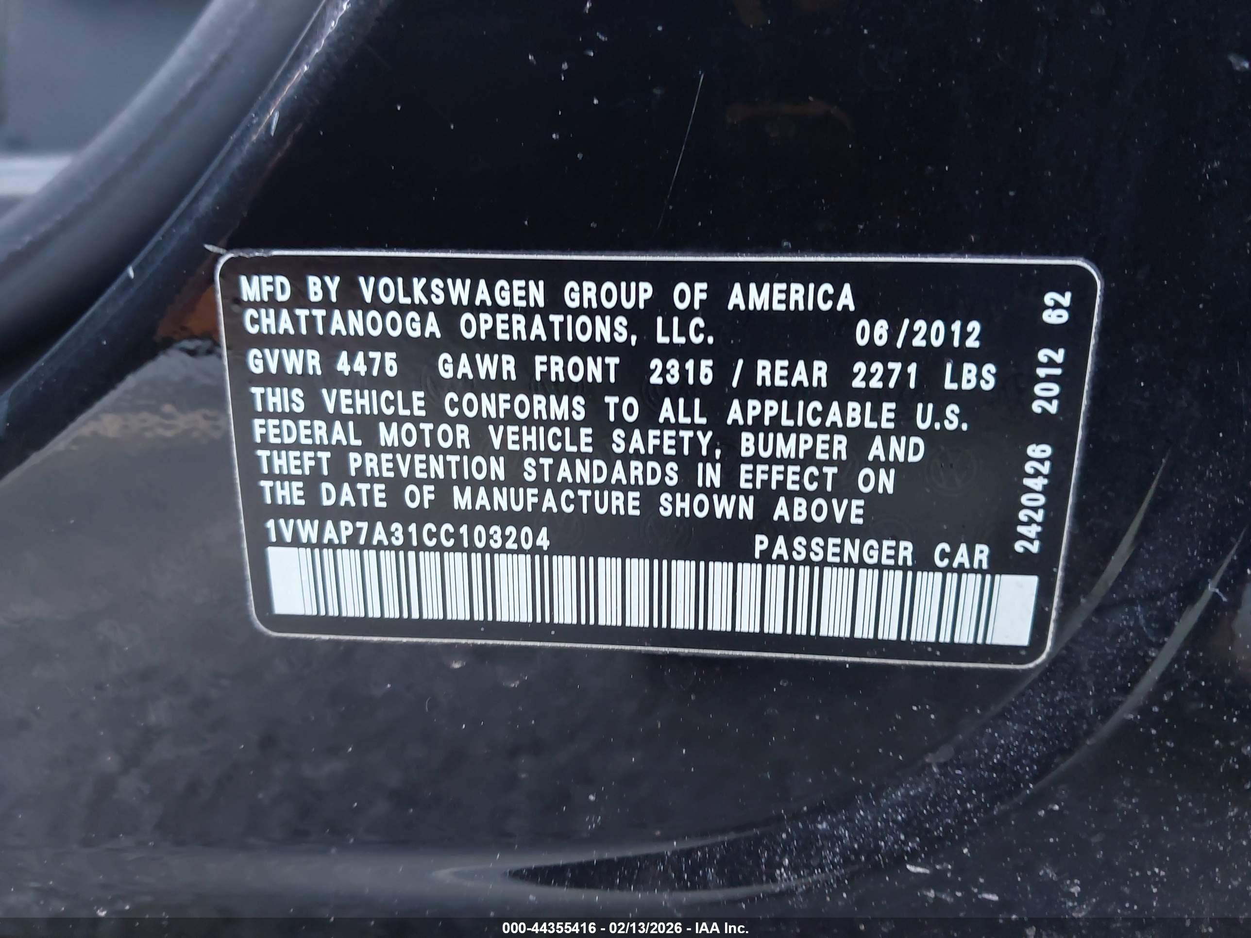 VOLKSWAGEN PASSAT image 9
