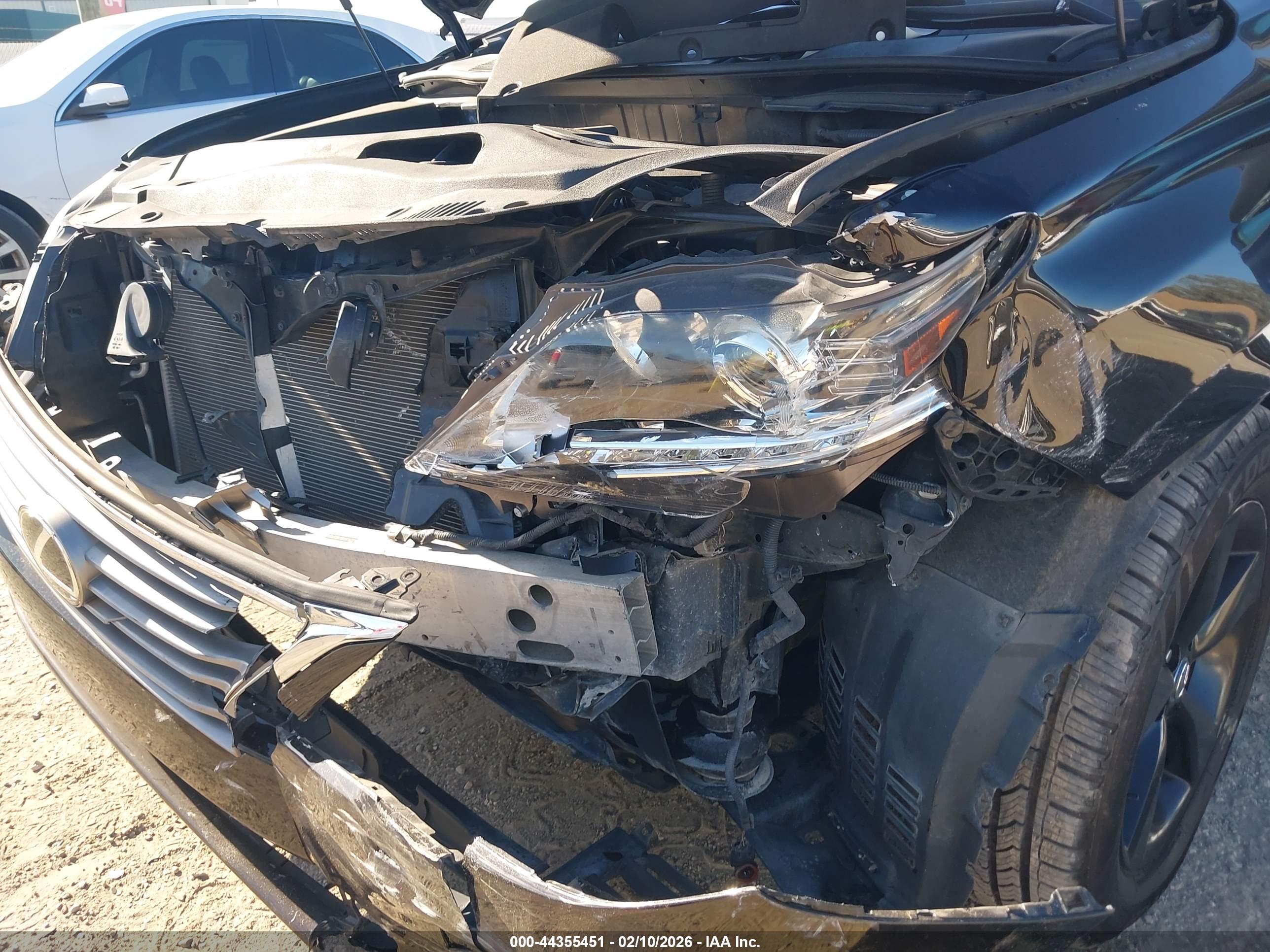 LEXUS RX image 6