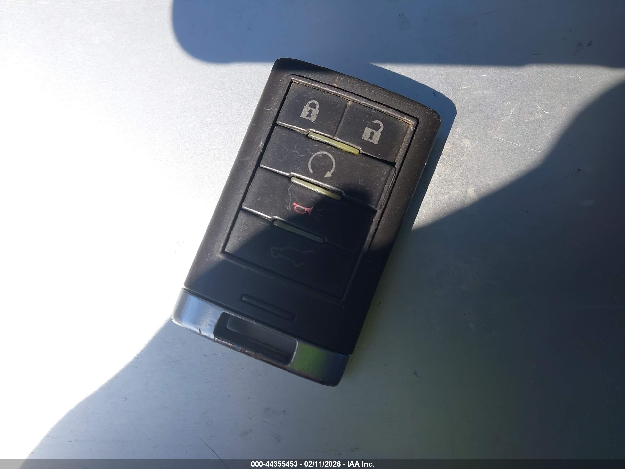 CADILLAC SRX image 11