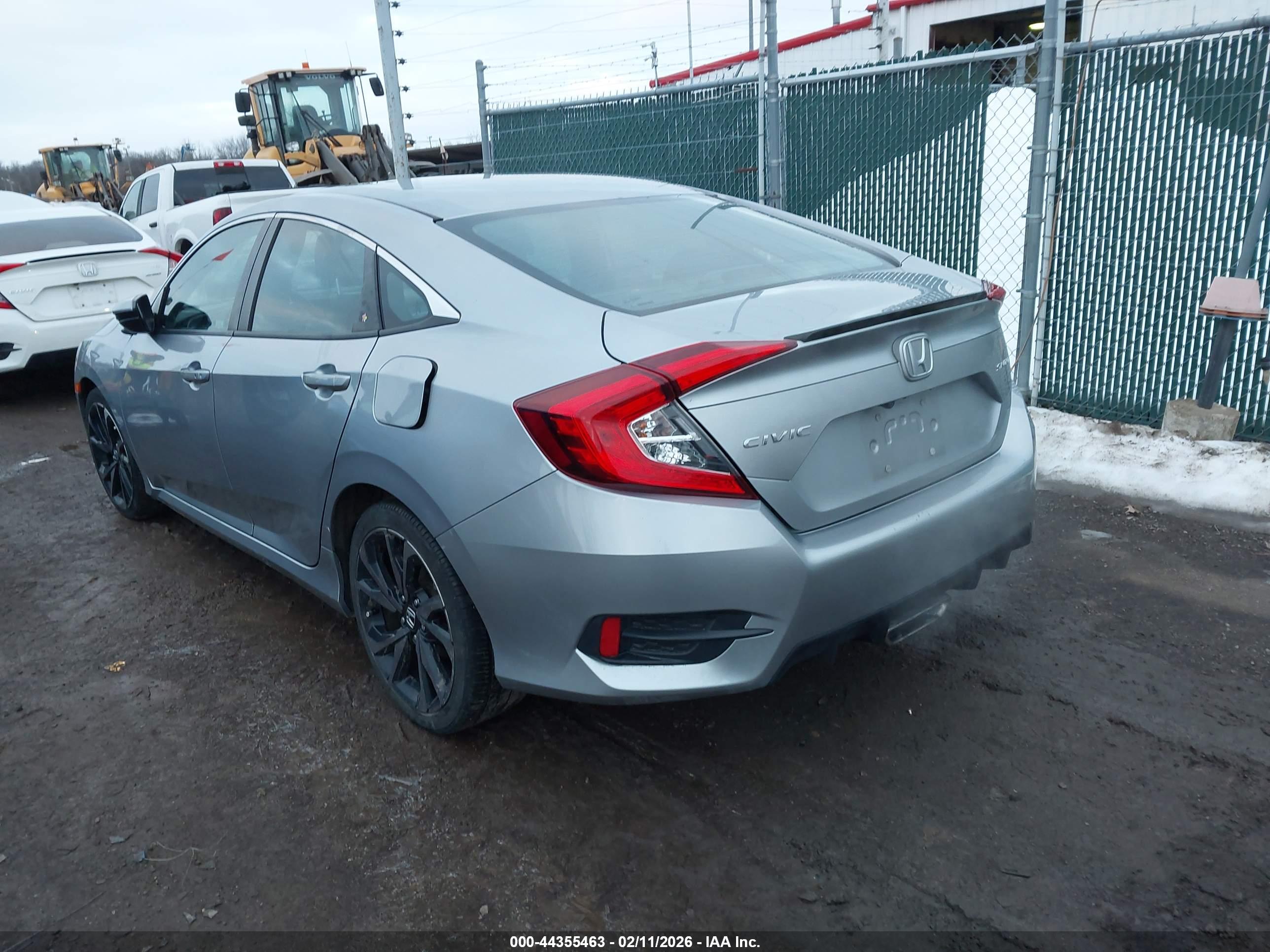 HONDA CIVIC image 3