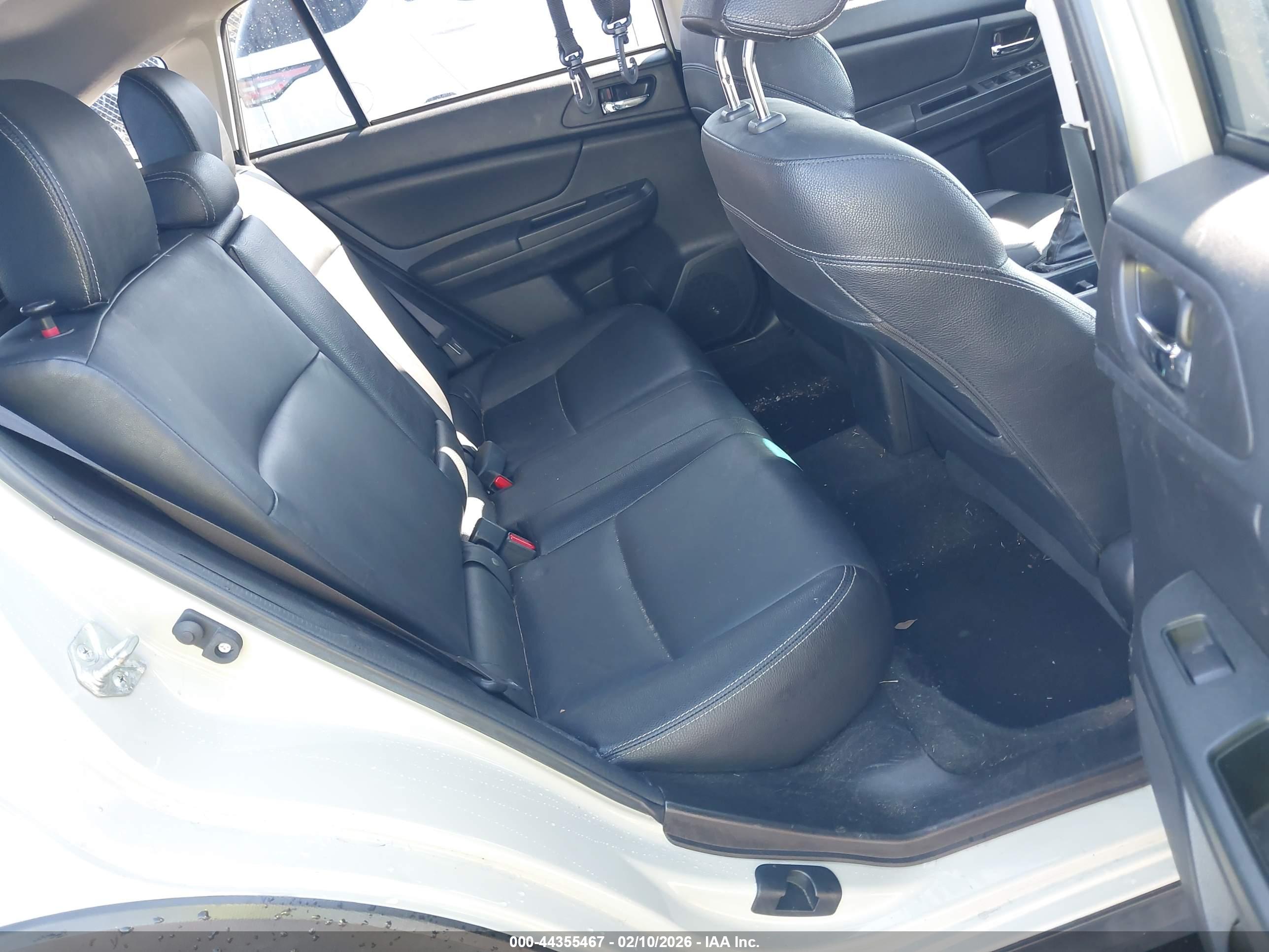 SUBARU XV image 8