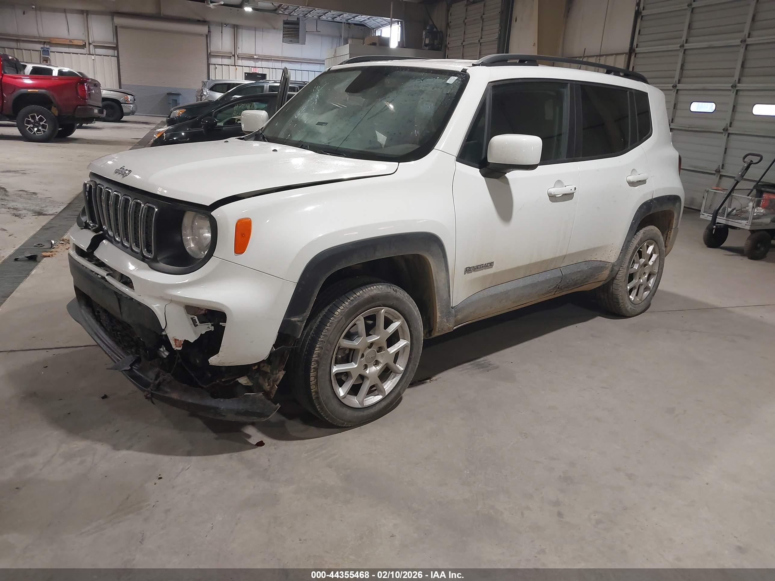 JEEP RENEGADE image 2