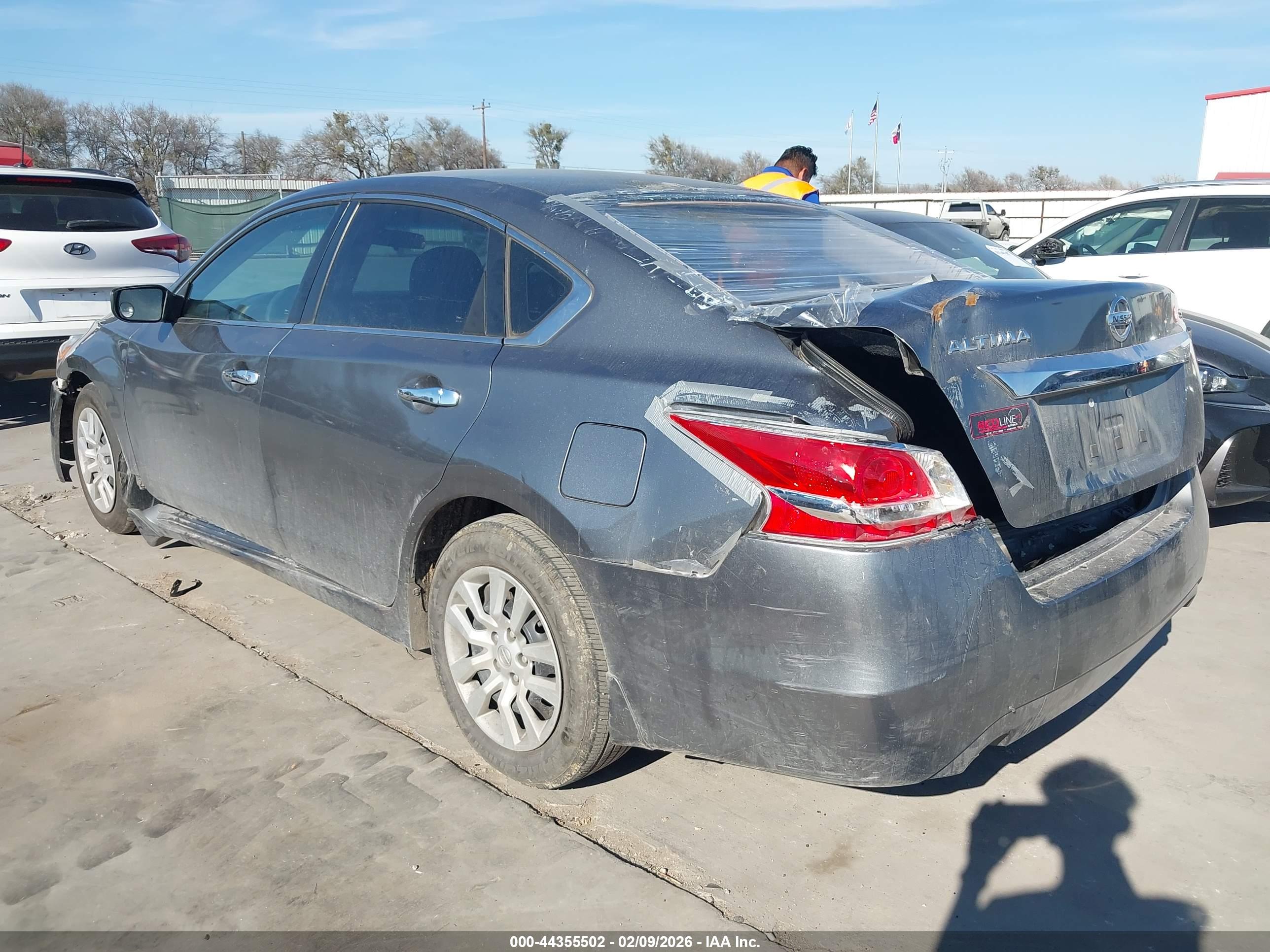 NISSAN ALTIMA image 3