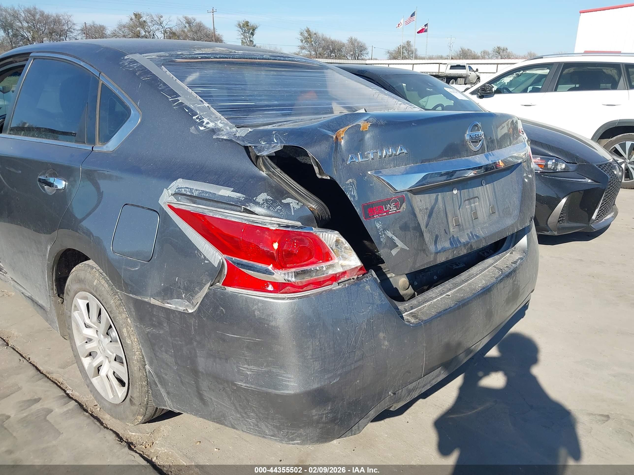 NISSAN ALTIMA image 6