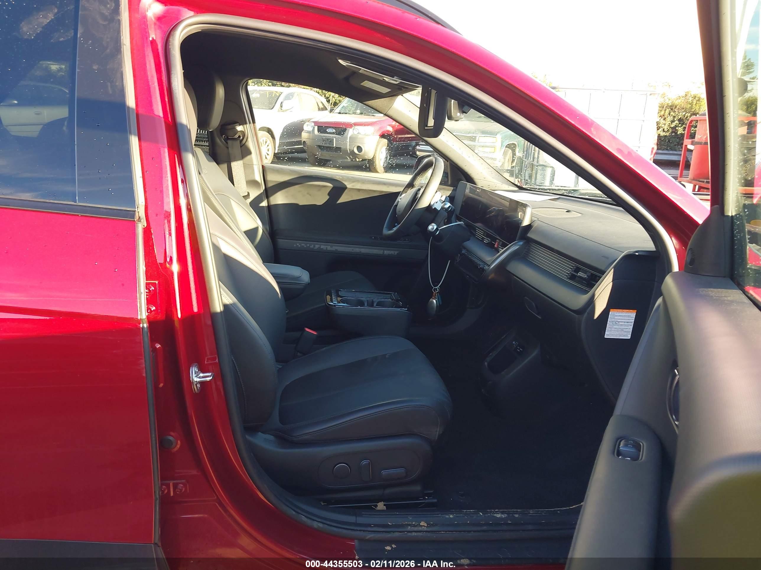 HYUNDAI IONIQ image 5