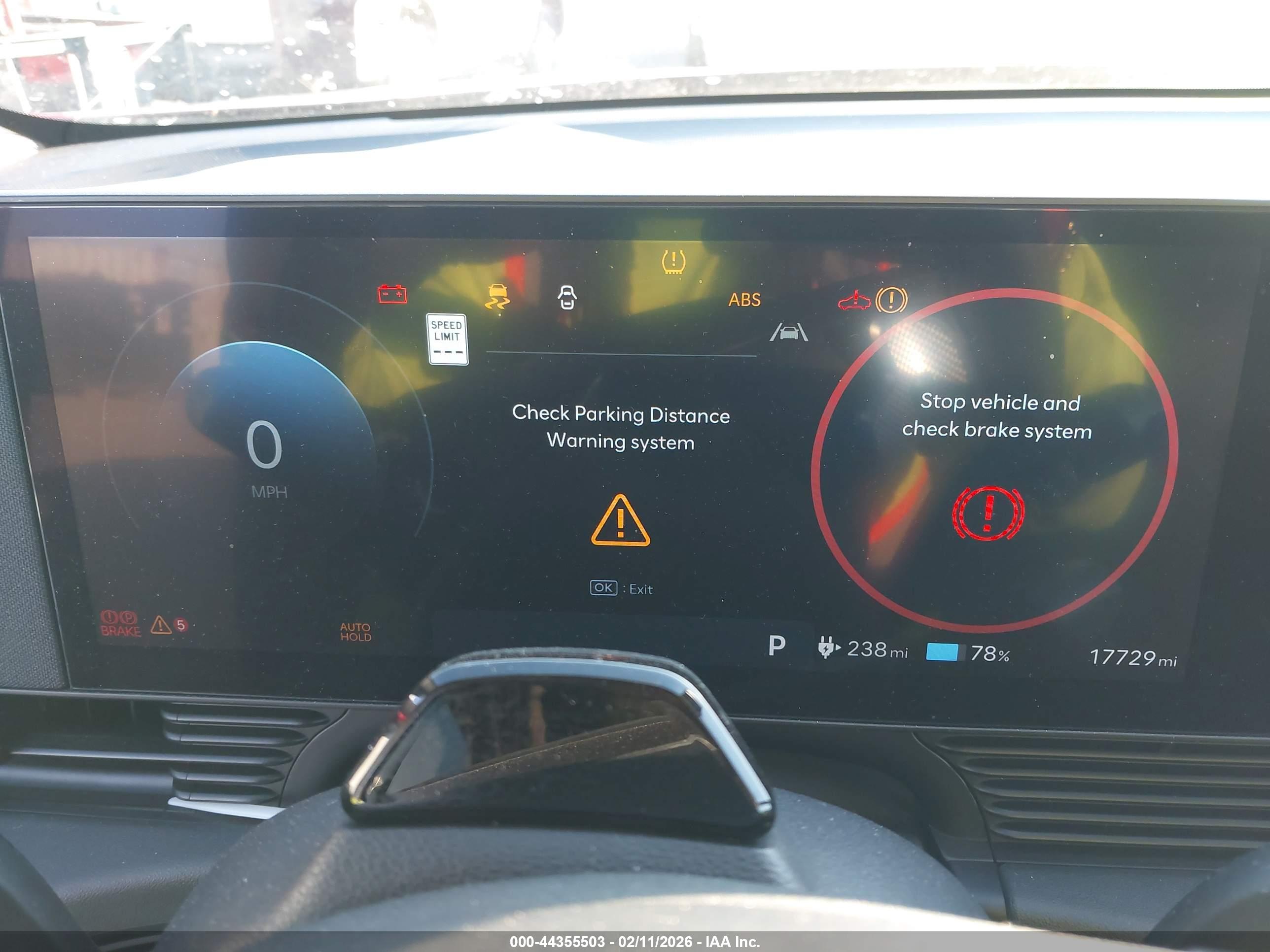 HYUNDAI IONIQ image 7