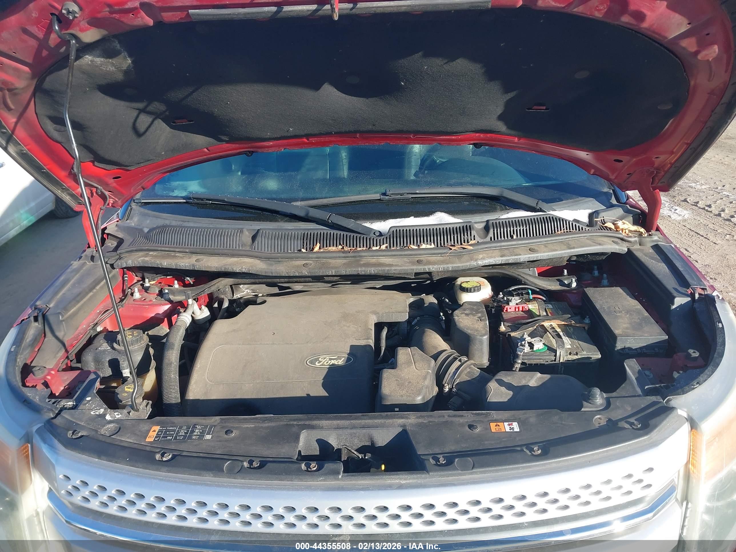 FORD EXPLORER image 10