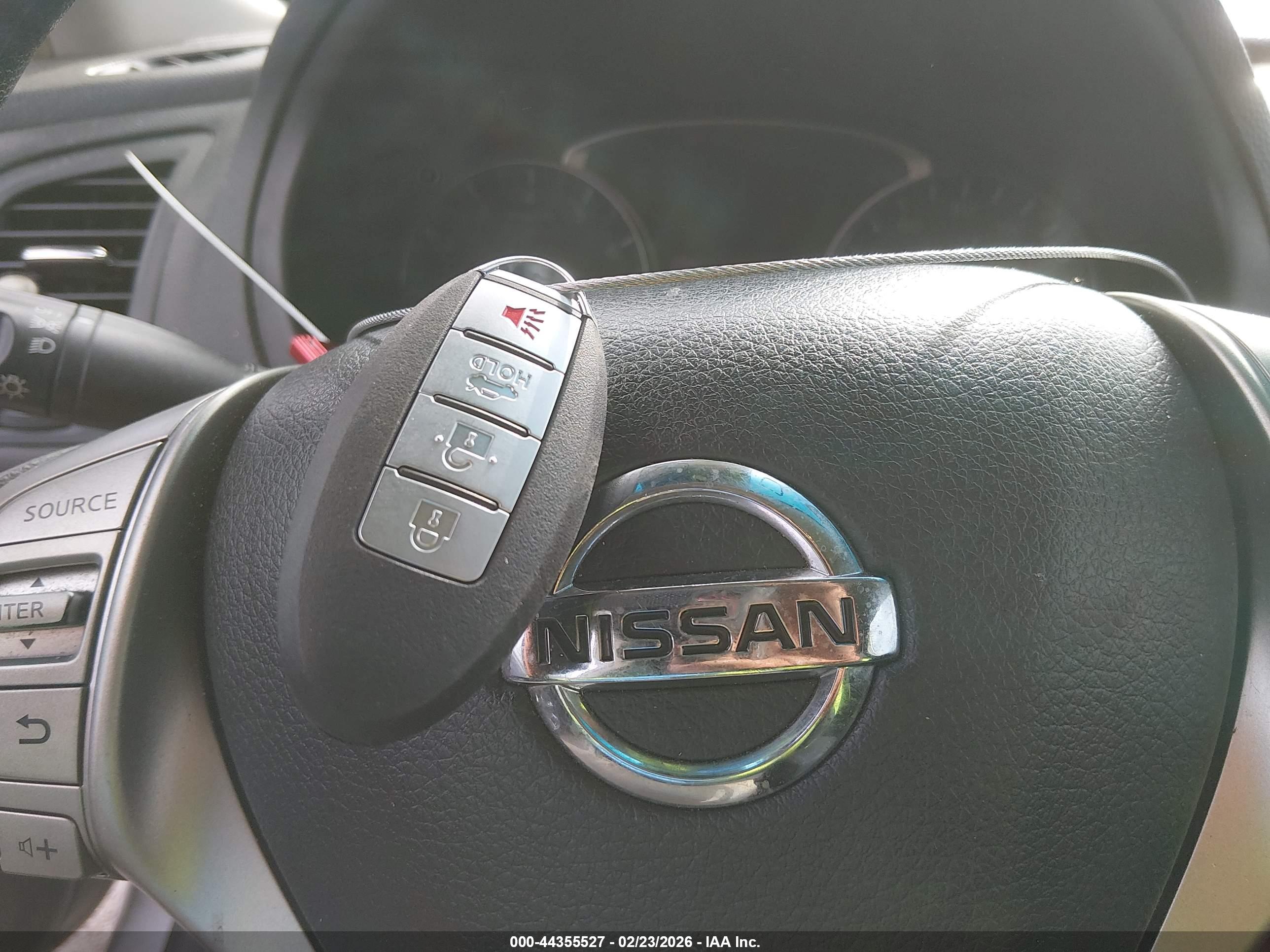 NISSAN ALTIMA image 11