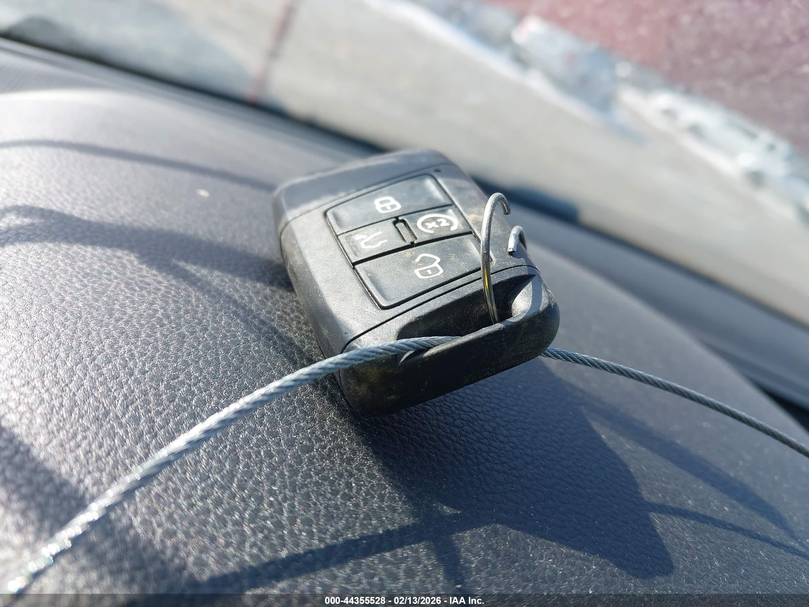 VOLKSWAGEN TIGUAN image 11