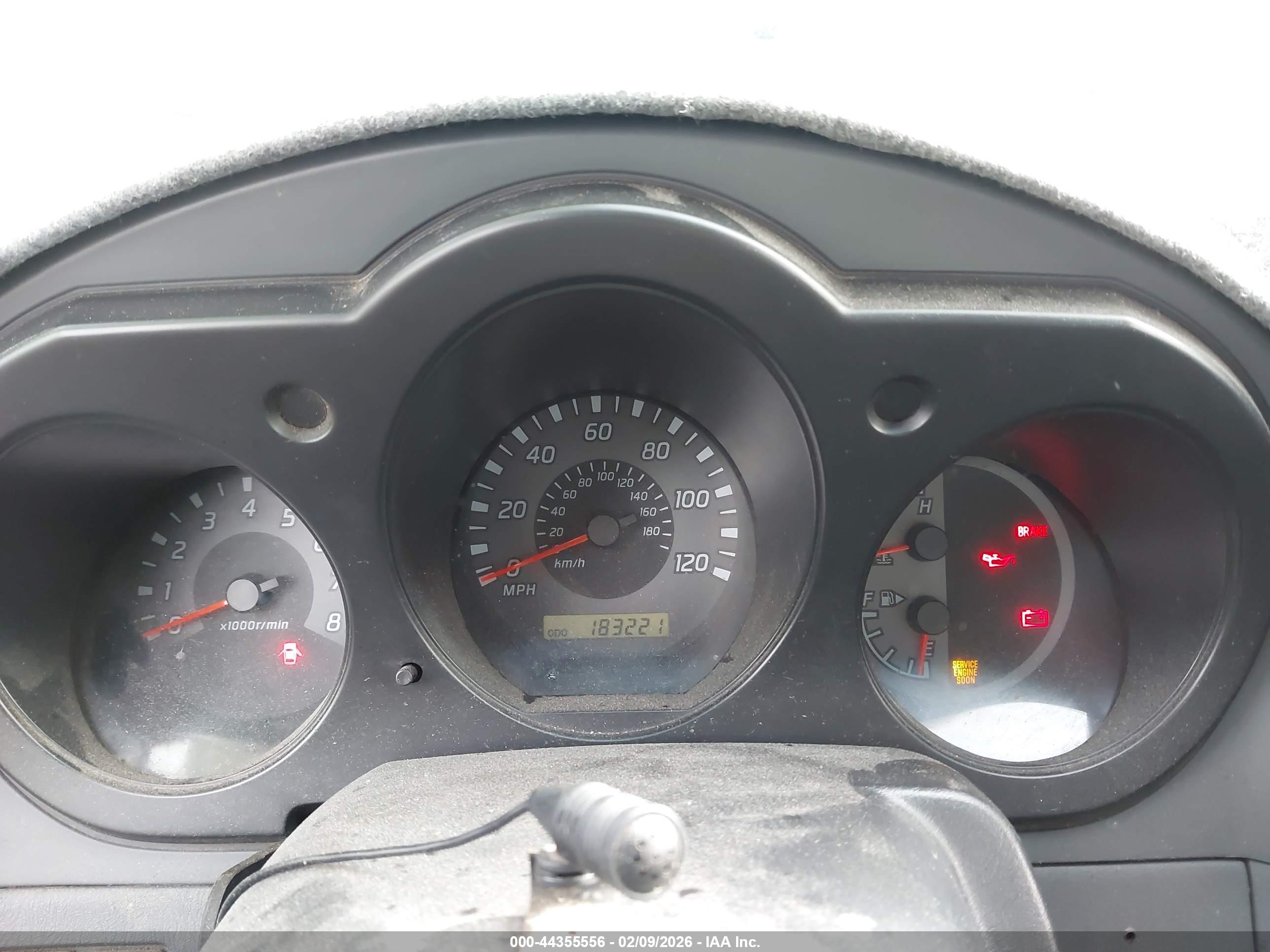 NISSAN FRONTIER image 7