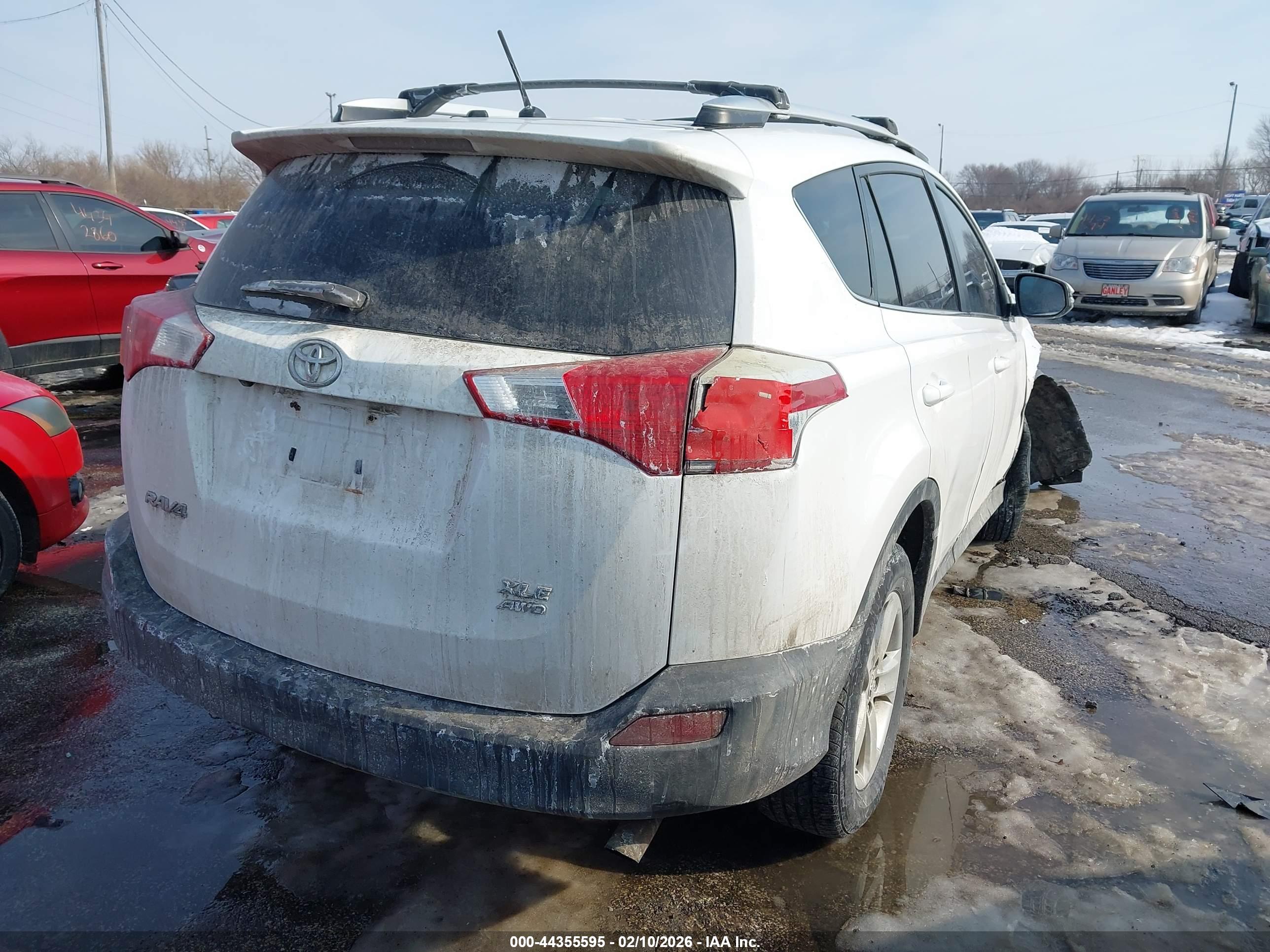 TOYOTA RAV4 image 4