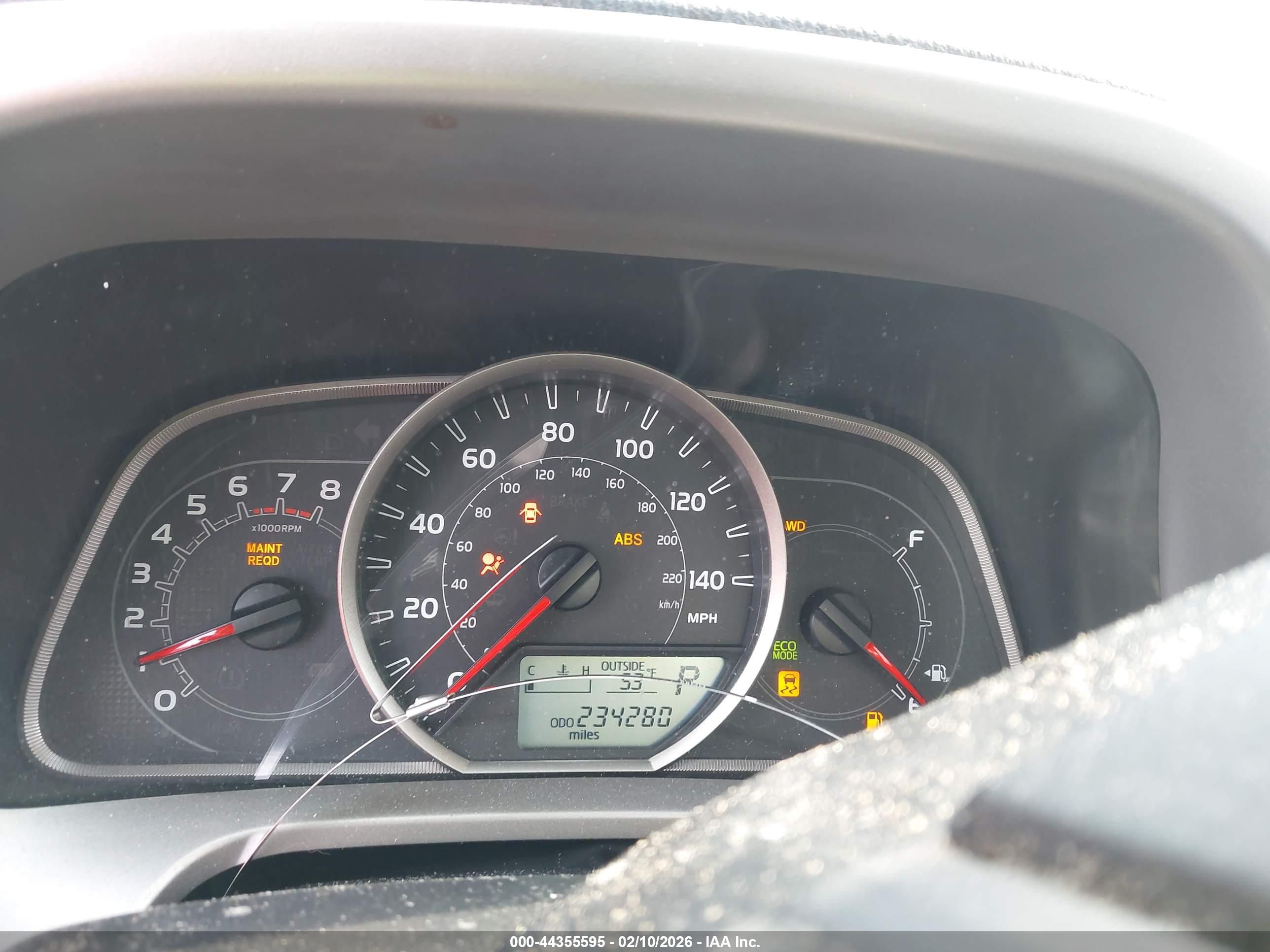 TOYOTA RAV4 image 7
