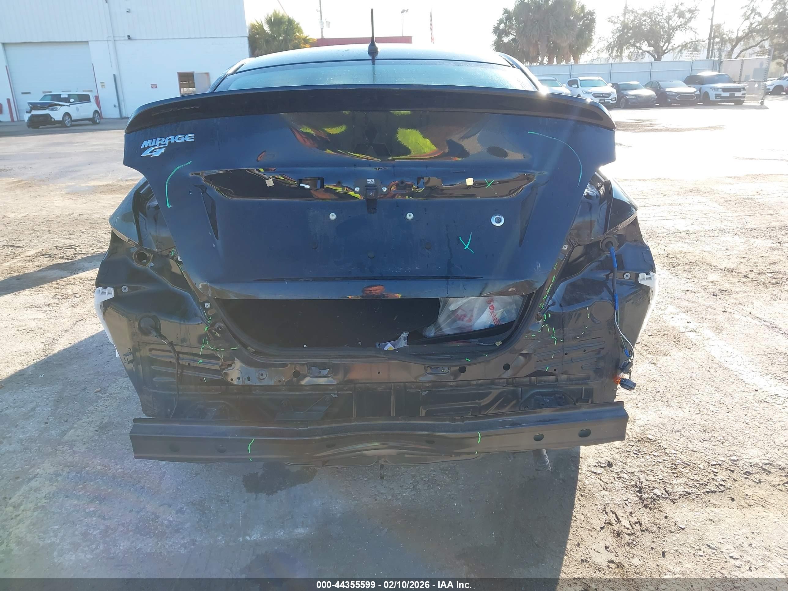 MITSUBISHI MIRAGE image 6