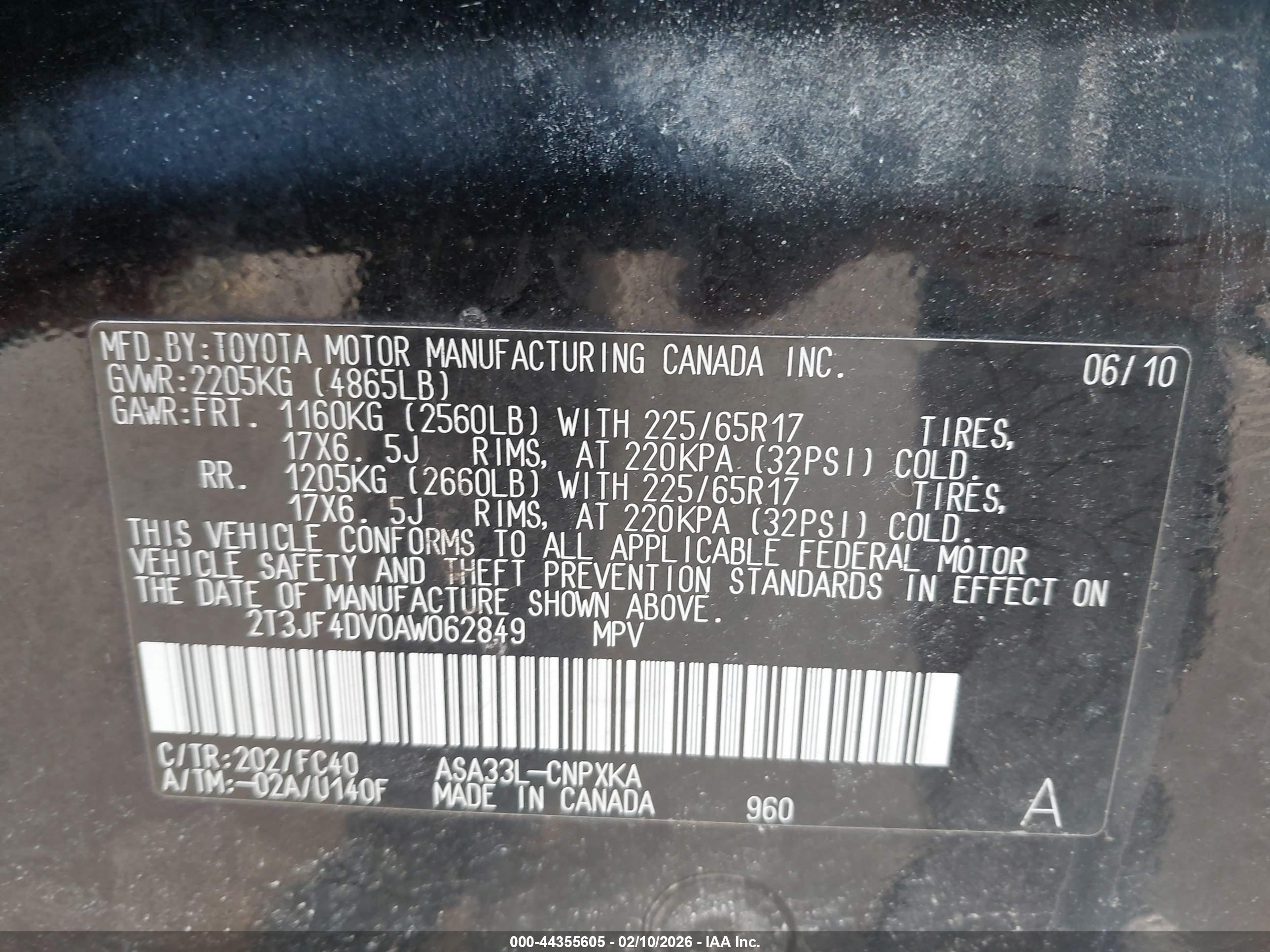TOYOTA RAV4 image 9