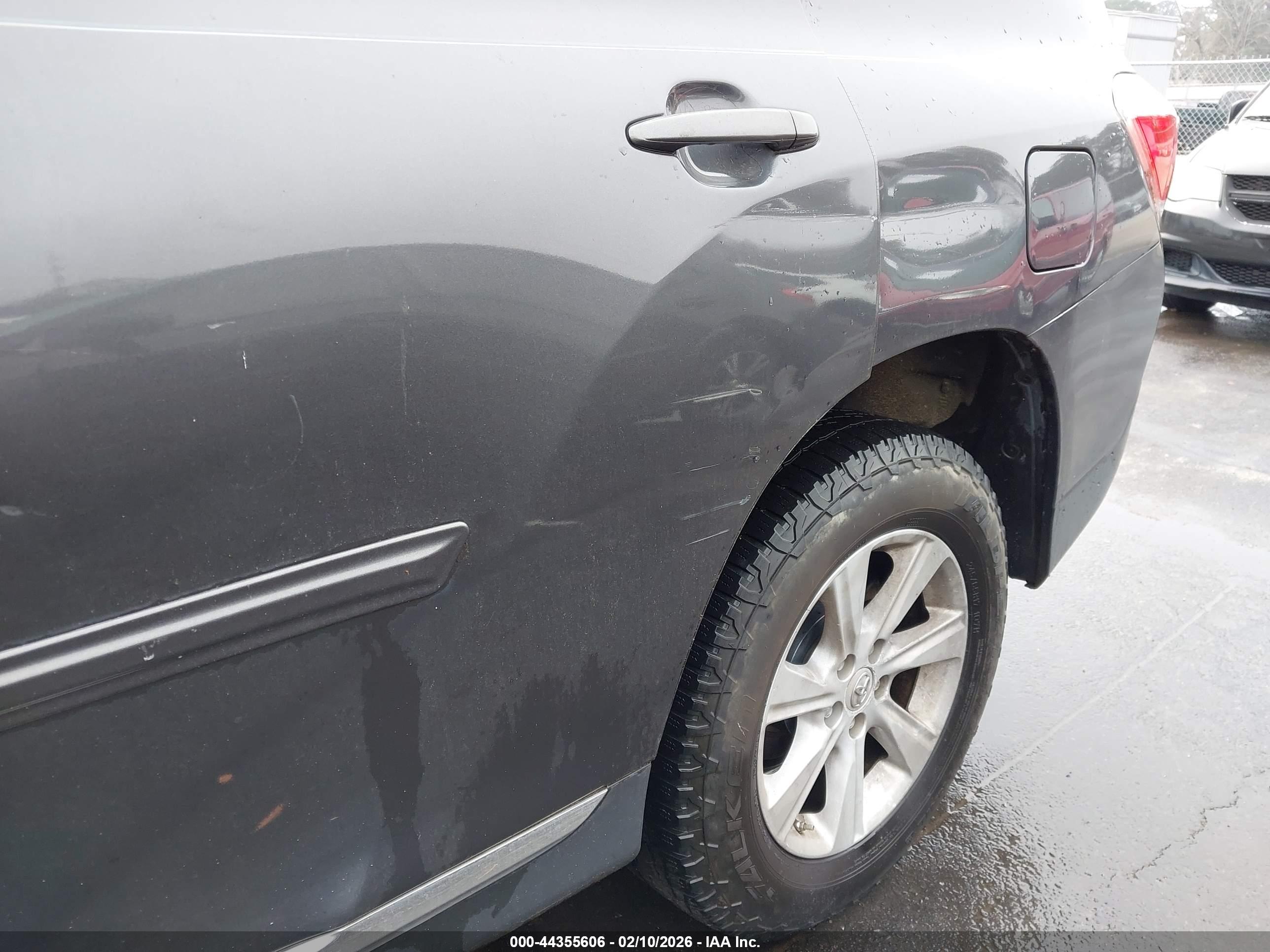 TOYOTA HIGHLANDER image 6