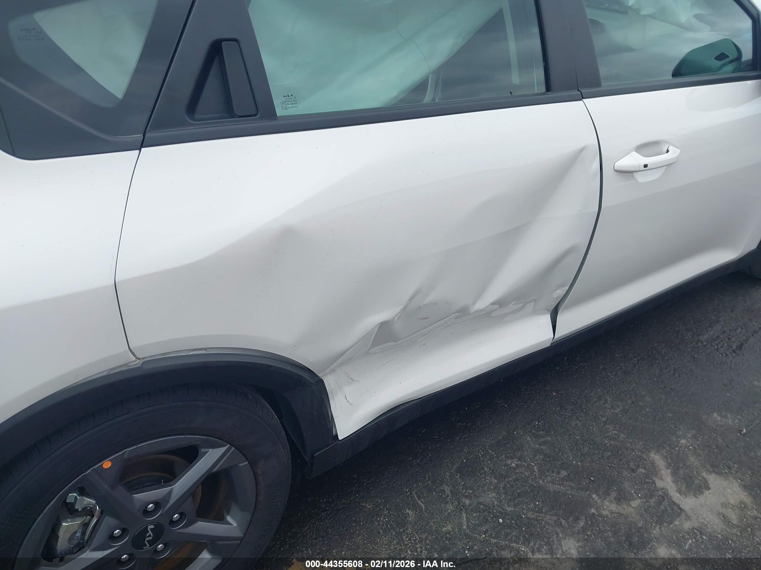 KIA K4 image 6
