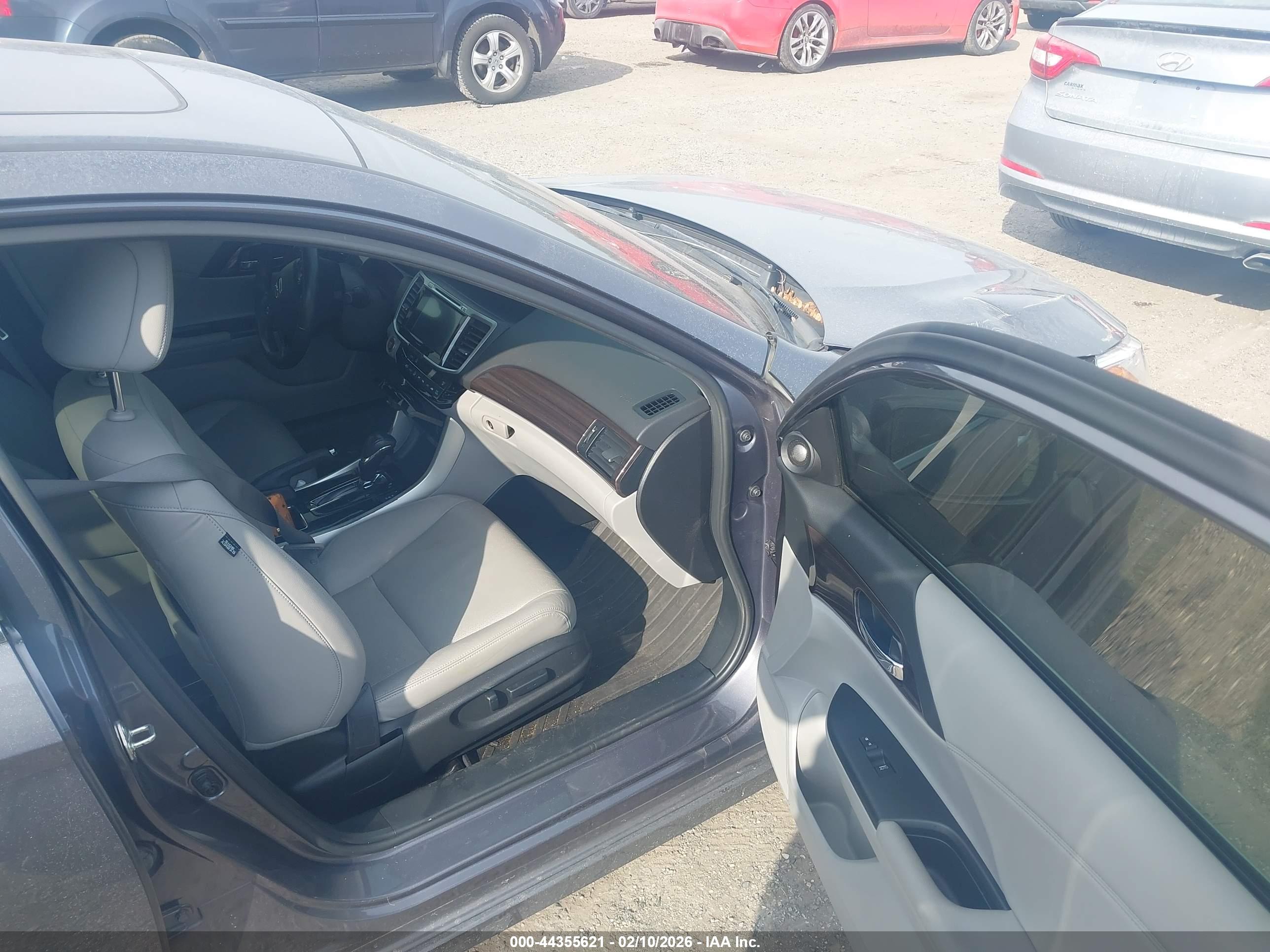HONDA ACCORD image 5
